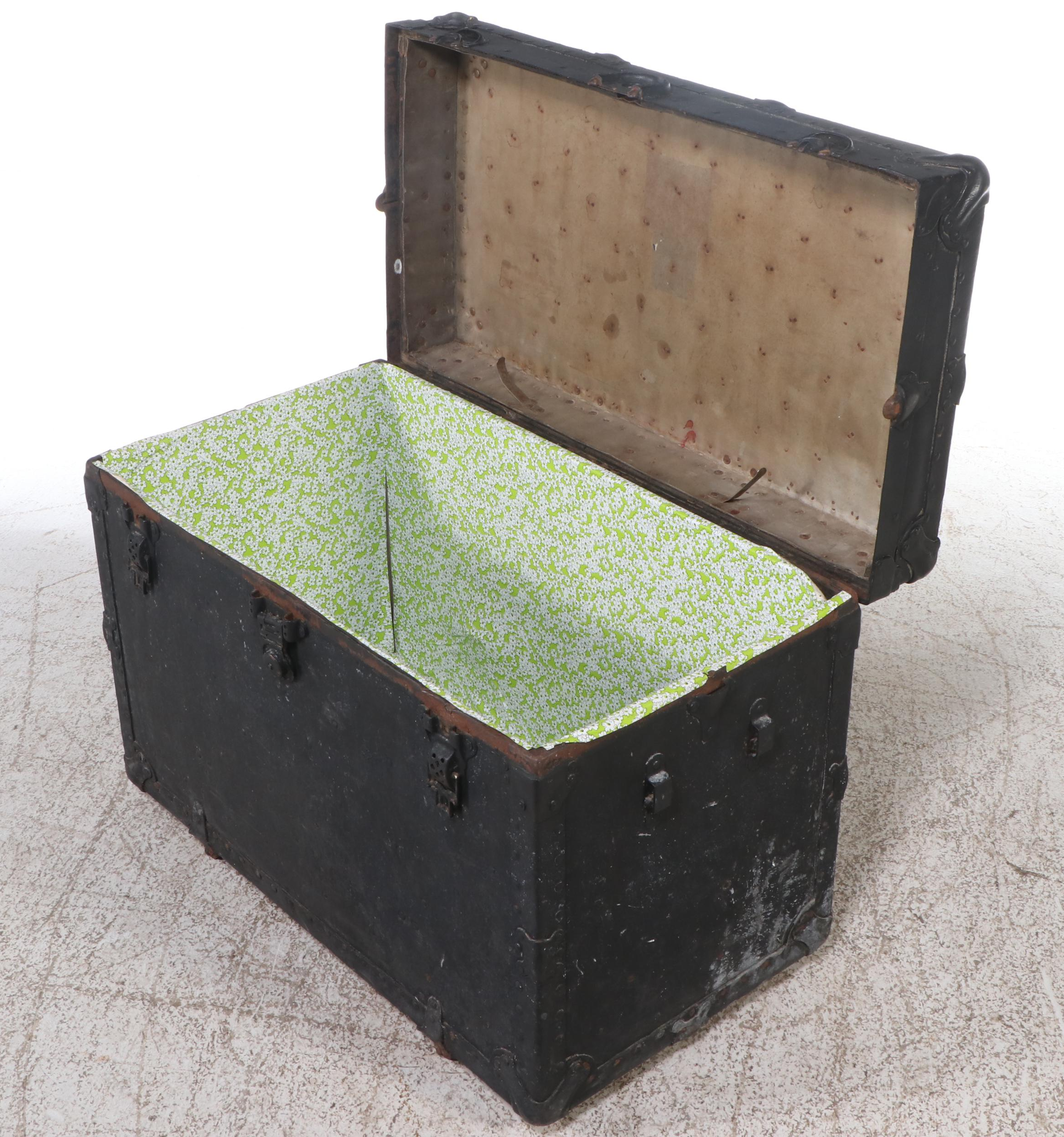 Hercules Flat Top Steamer Trunk