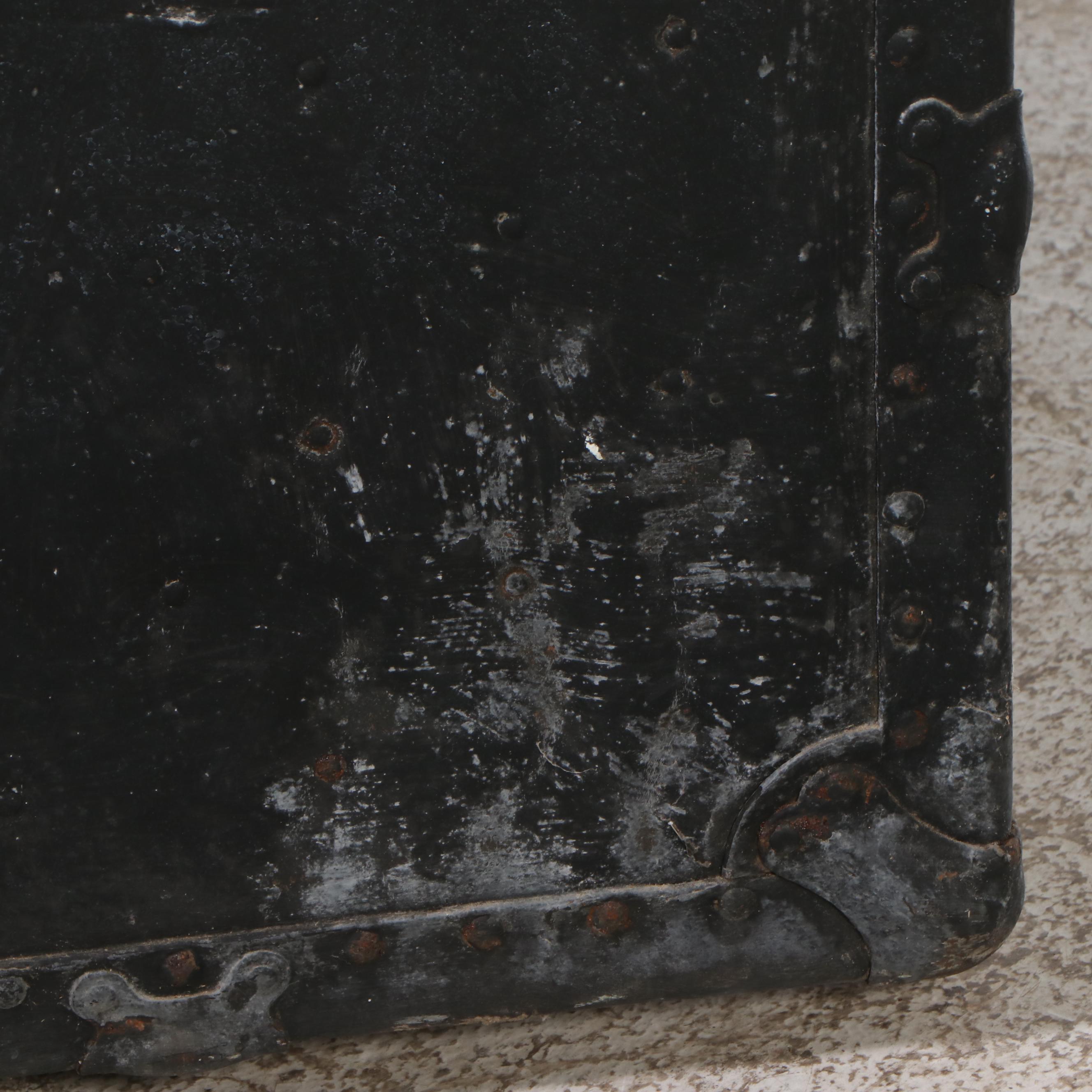 Hercules Flat Top Steamer Trunk