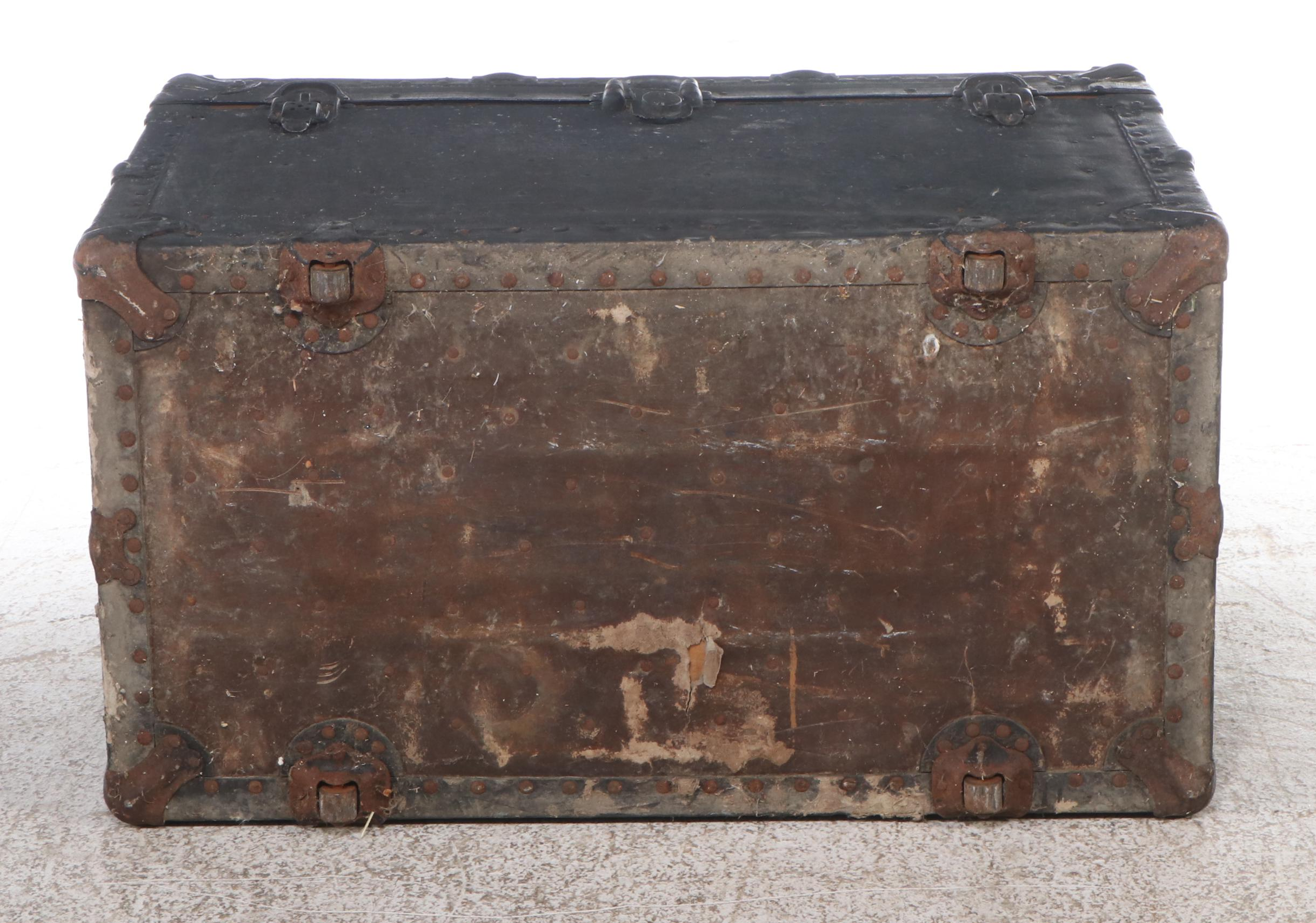 Hercules Flat Top Steamer Trunk