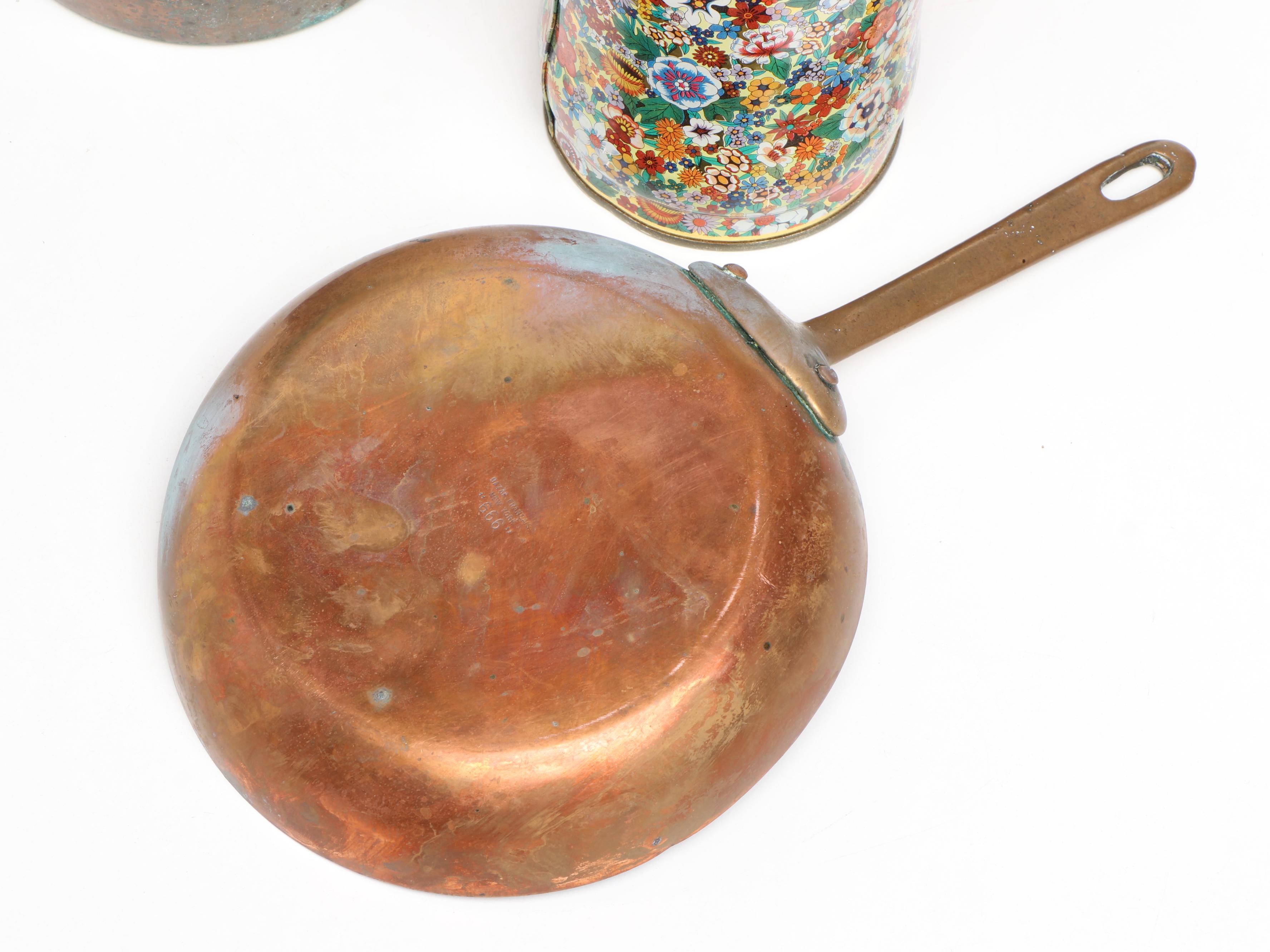 Bazar Francais Copper Pot with Kettles and Damer Floral Canister