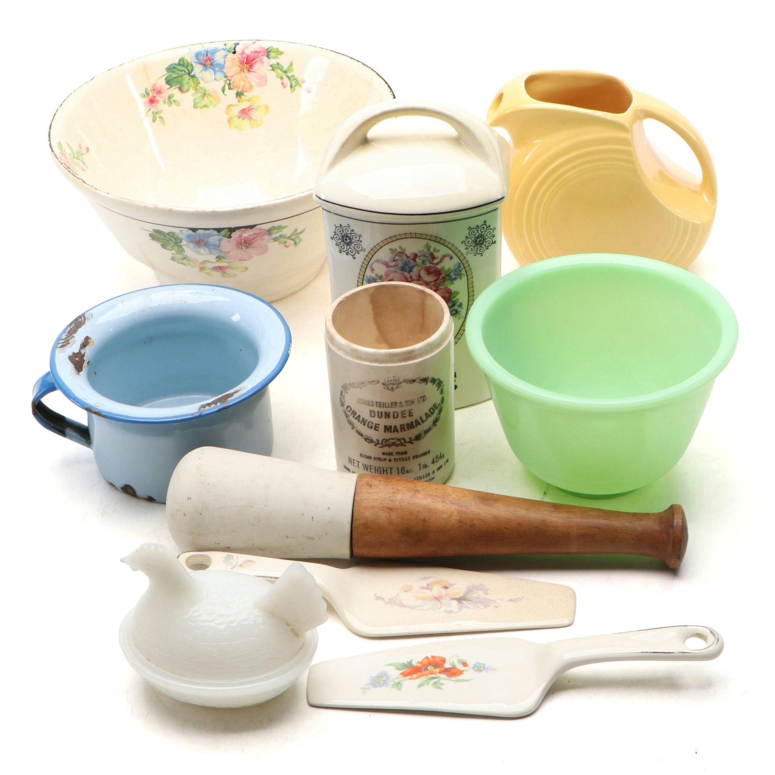 Gerda Art Deco Coffee Canister with Jadeite Mixing Bowl and Other Kitchen Décor