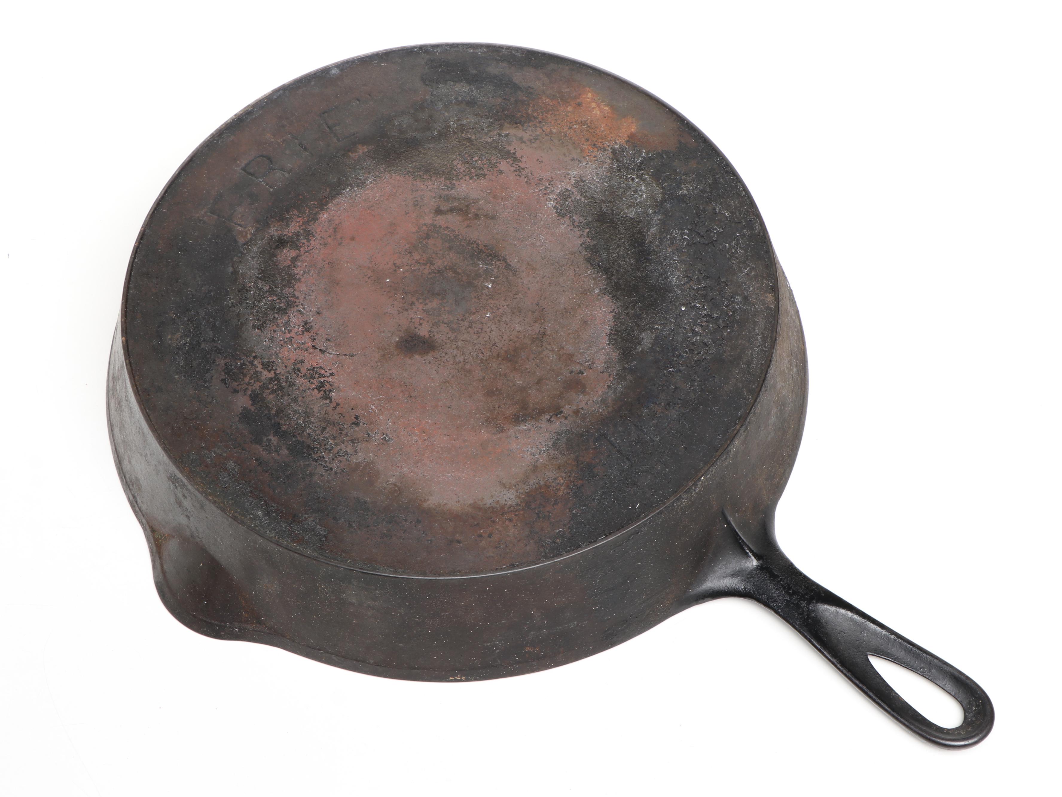 Wapak, Lodge with Other Cast Iron Skillets and Griddle