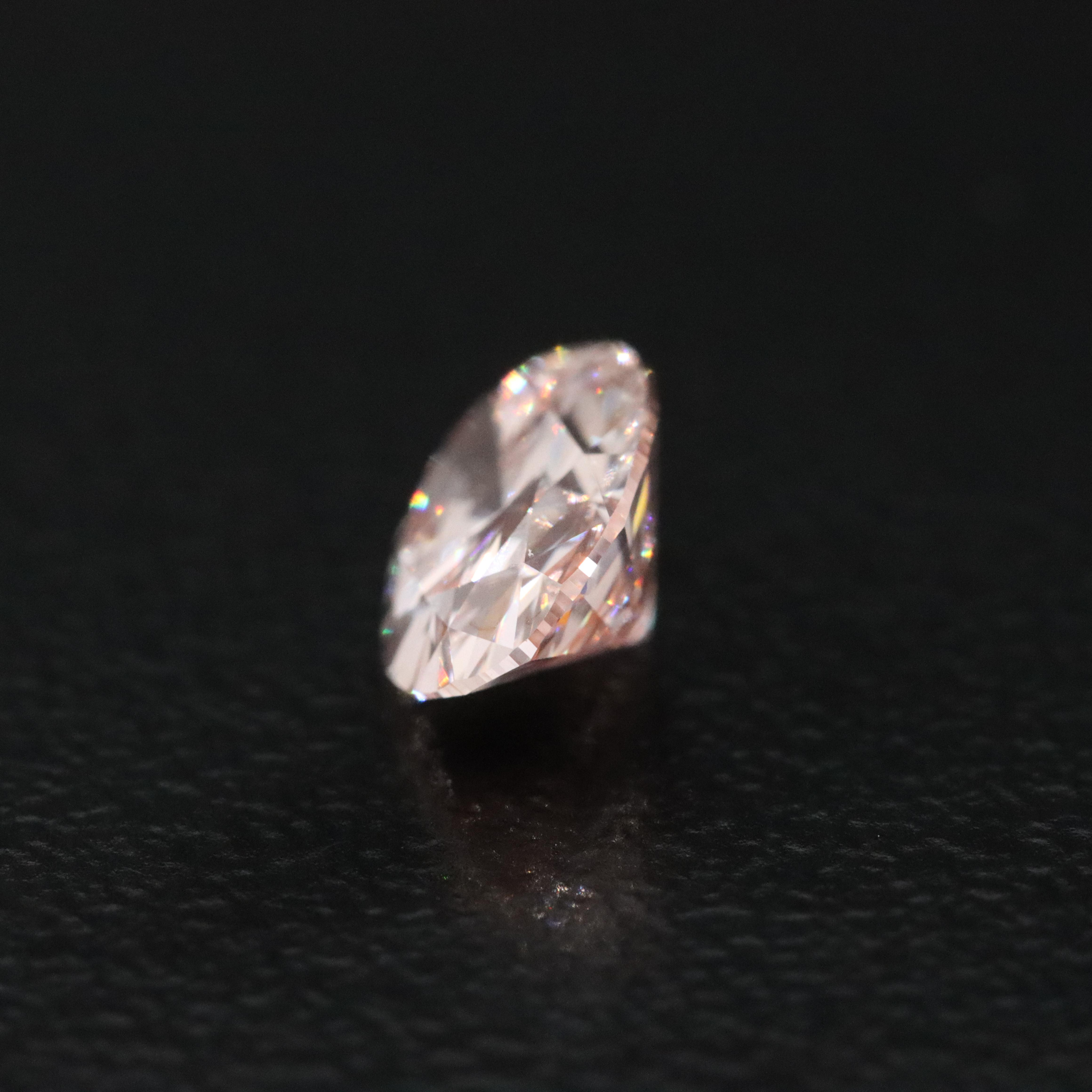 Loose 1.03 CT Lab Grown Diamond with IGI Report