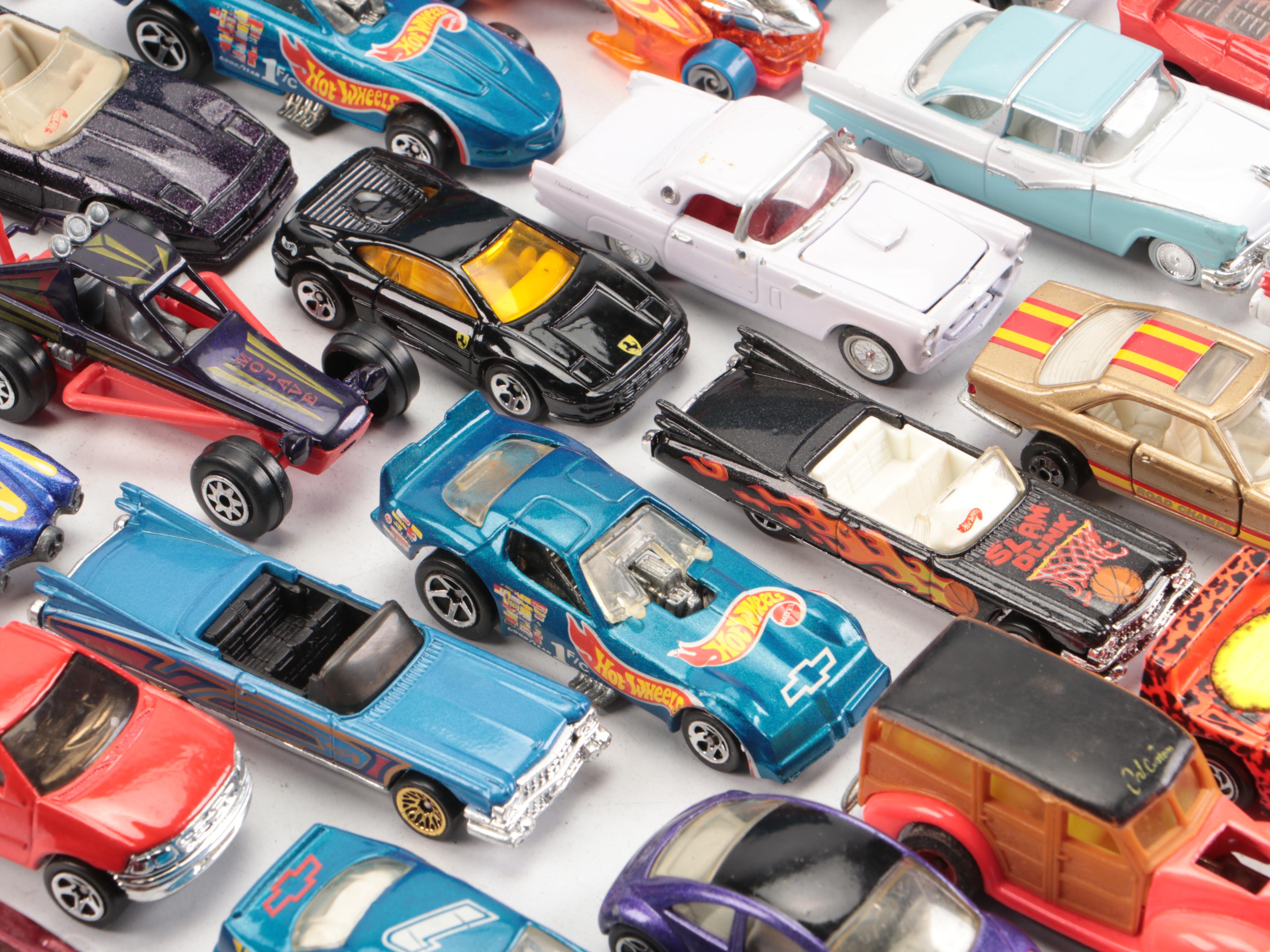 Hot Wheels, Matchbox, Racing Champions and More Toy Cars in Case
