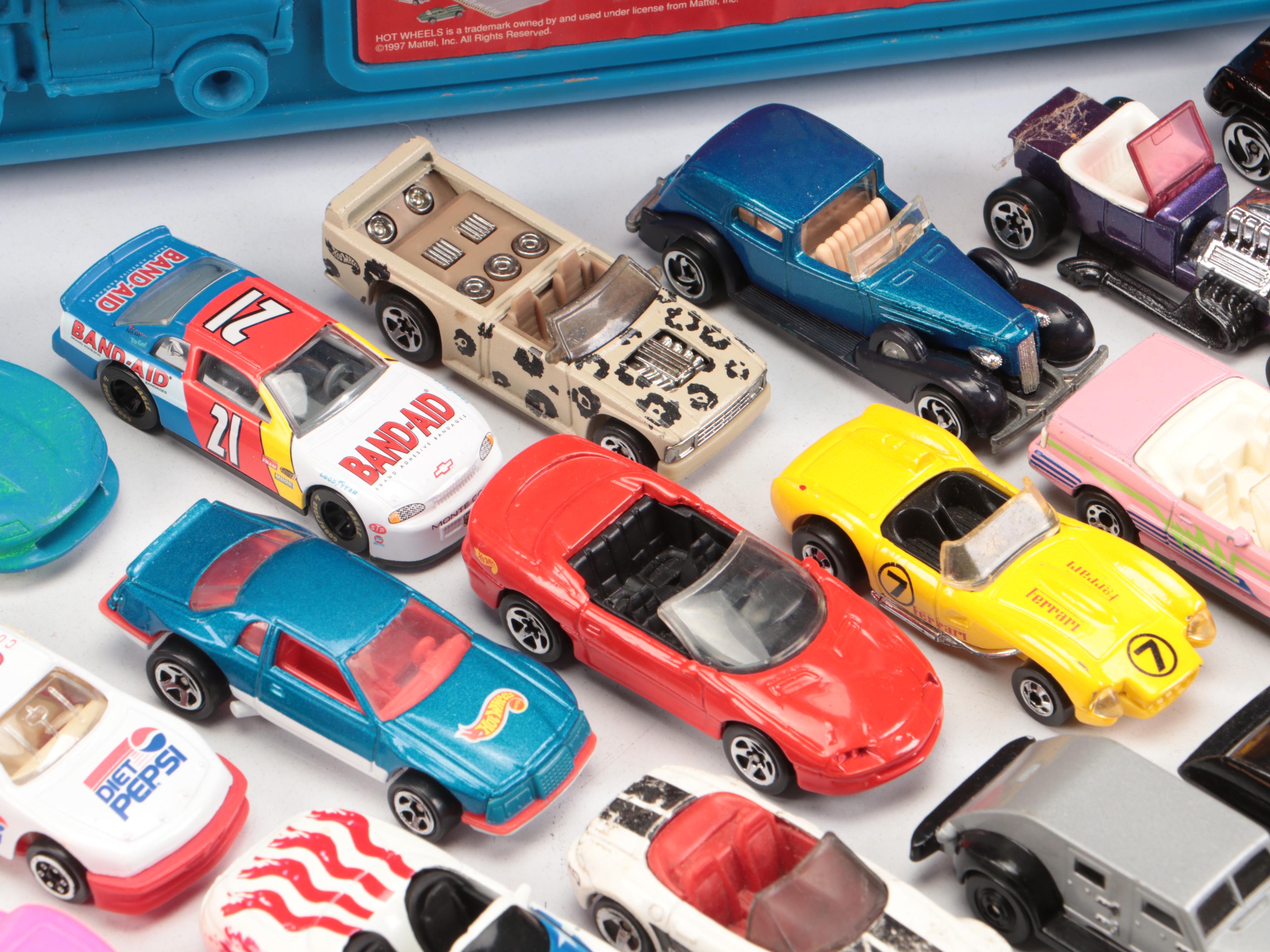 Hot Wheels, Matchbox, Racing Champions and More Toy Cars in Case