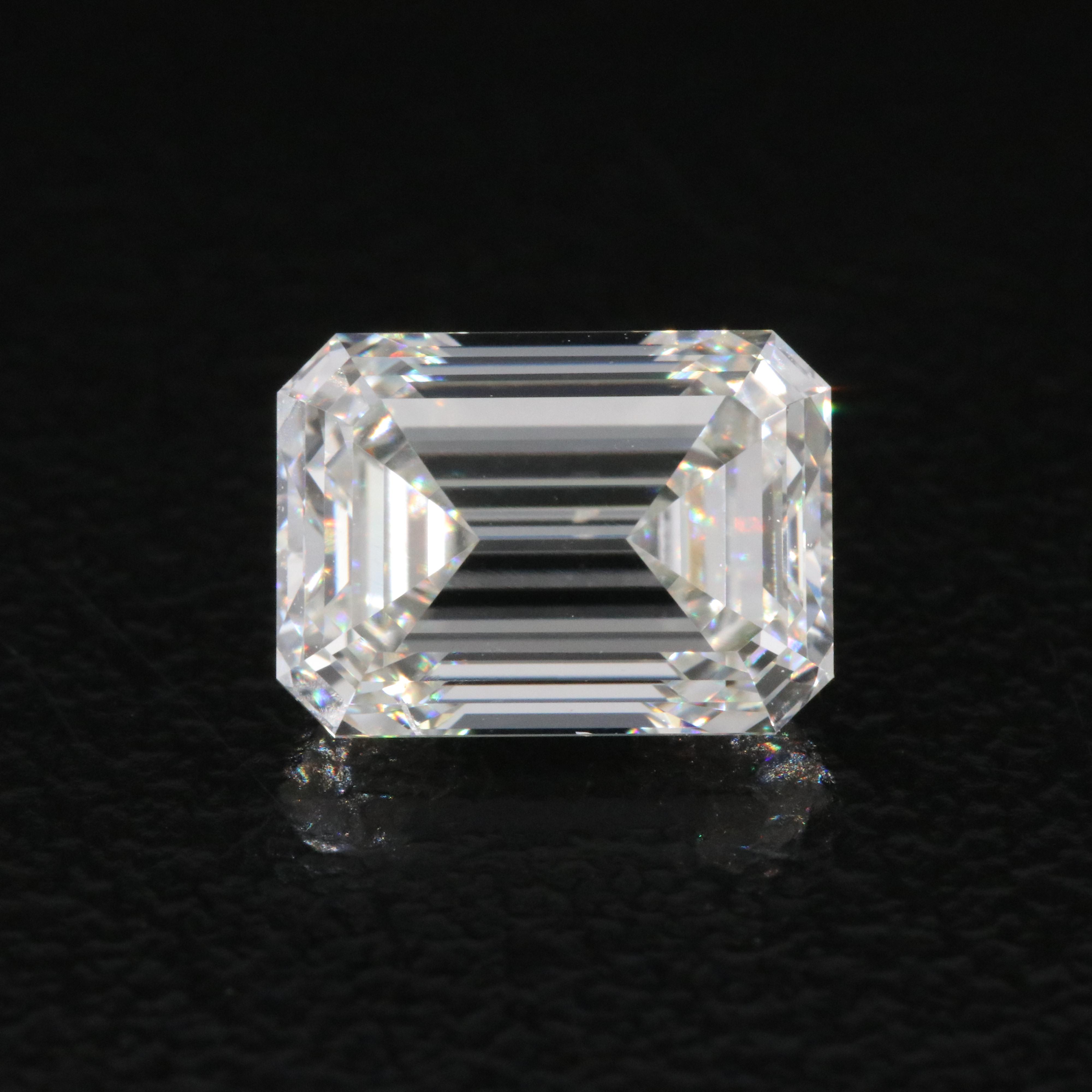 Loose 2.29 CT Lab Grown Diamond with IGI Report