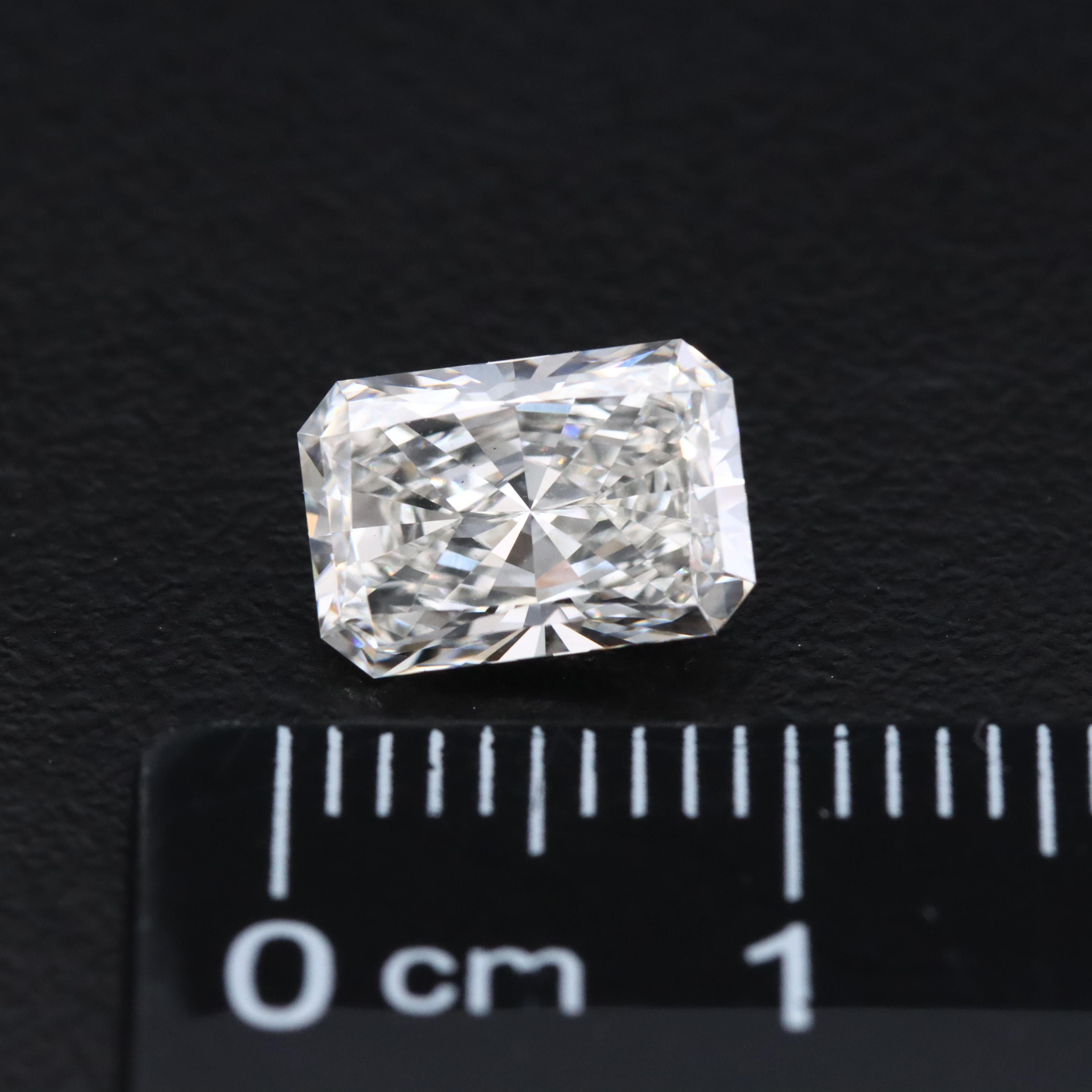 Loose 1.80 CT Lab Grown Diamond with IGI Report