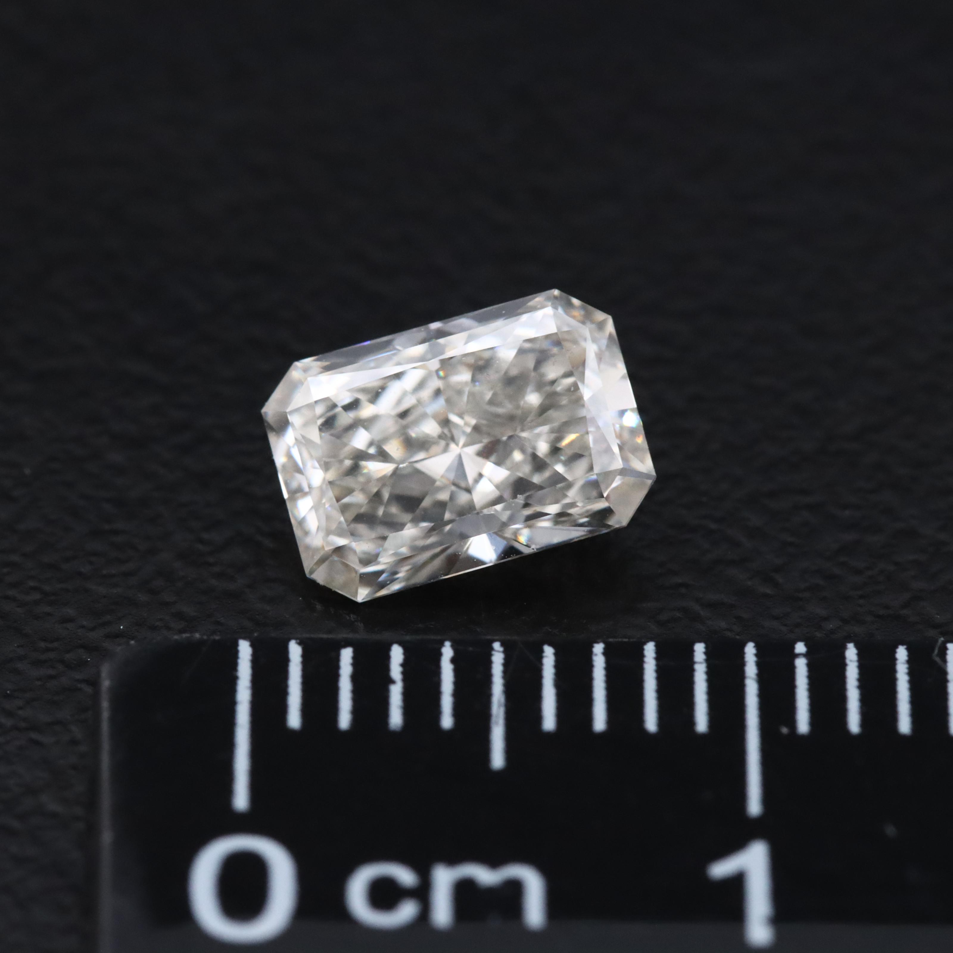 Loose 1.03 CT Lab Grown Diamond with IGI Report