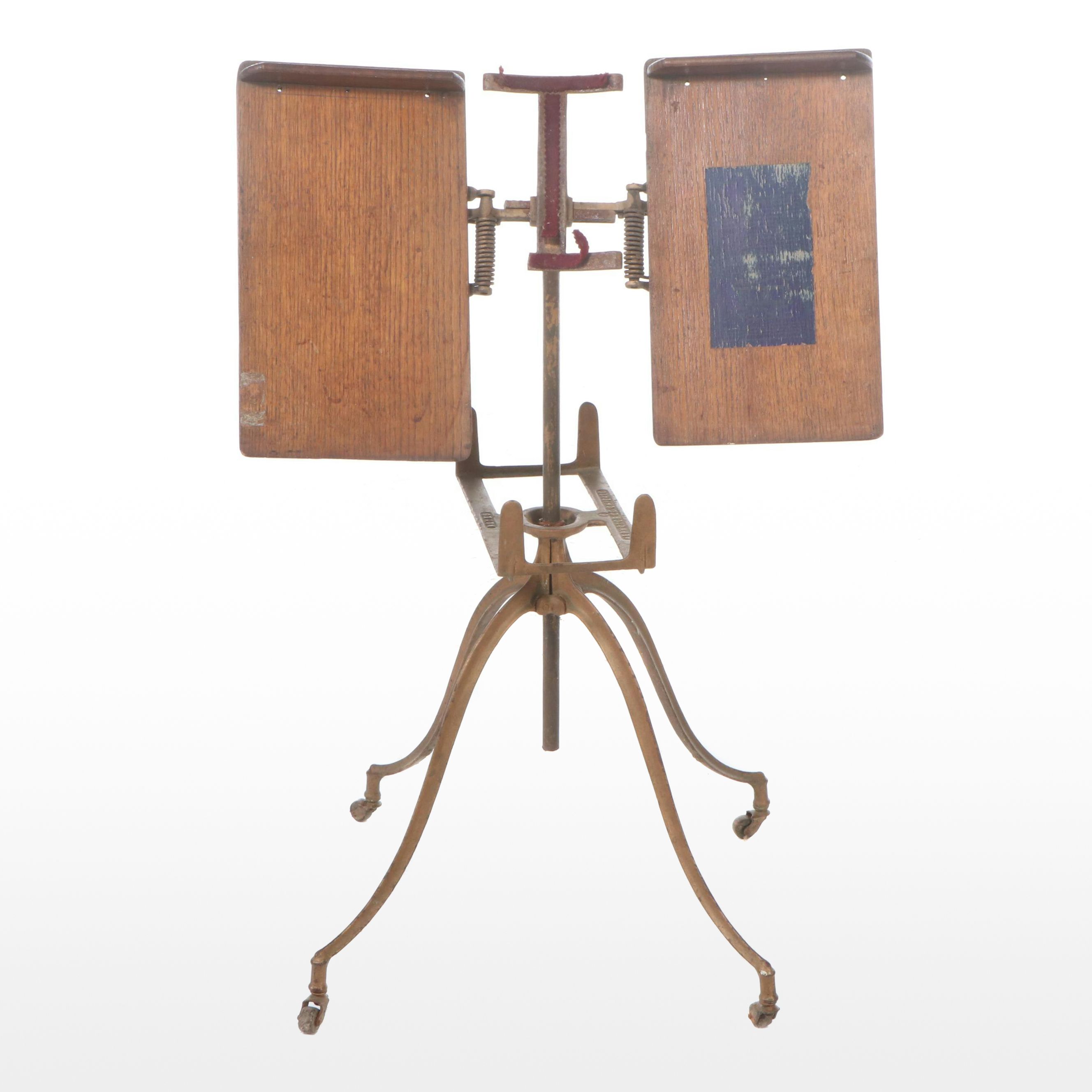 Art Deco Style Oak and Cast Metal Adjustable Music Stand, Early to Mid-20th C.