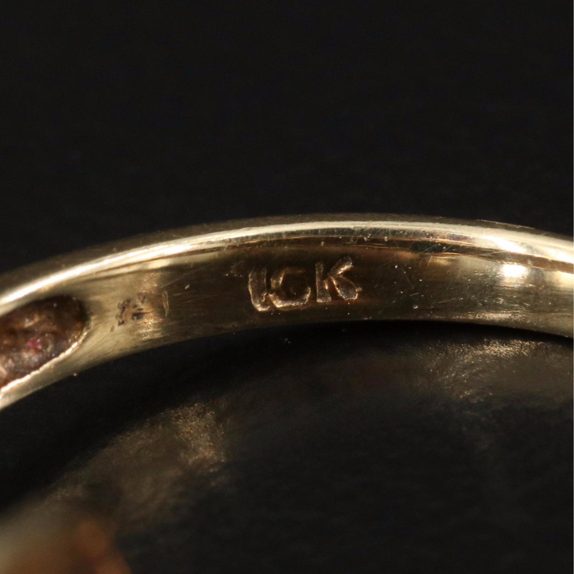 10K Black Onyx and Diamond Ring