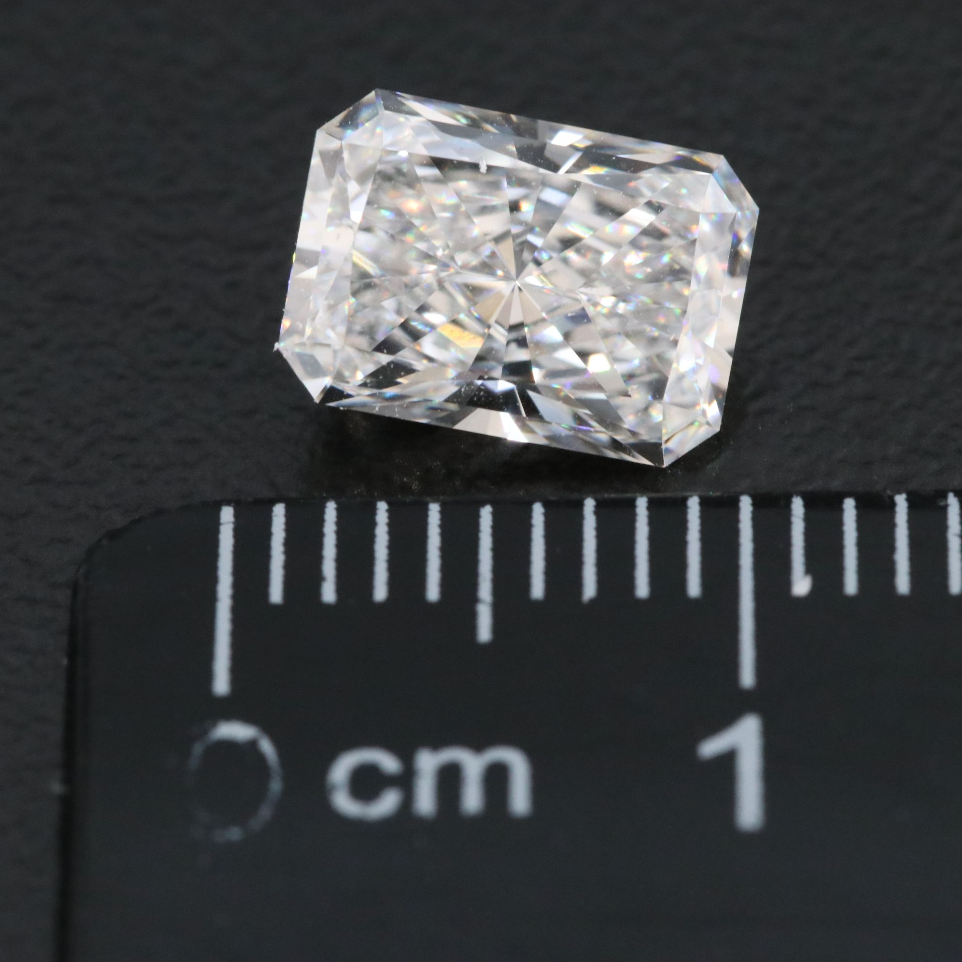 Loose 1.97 CT Lab Grown Diamond with IGI Report