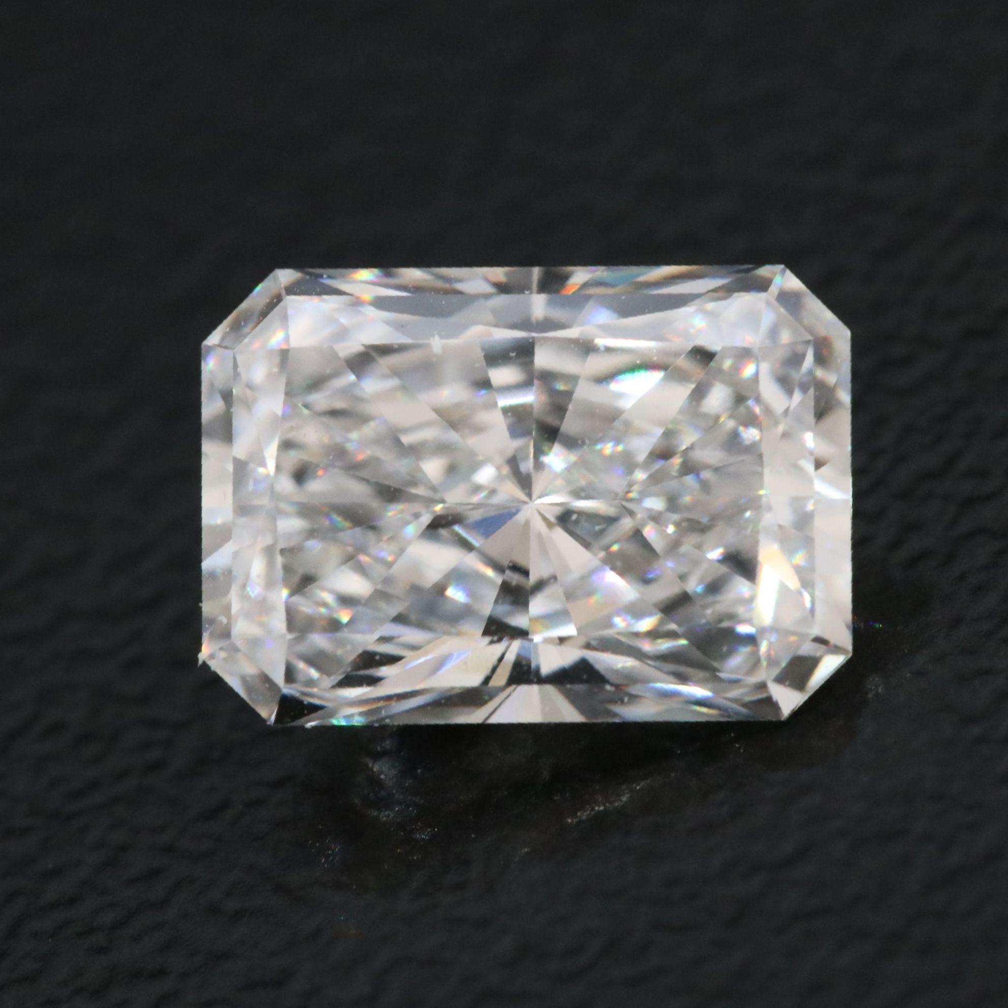 Loose 1.97 CT Lab Grown Diamond with IGI Report