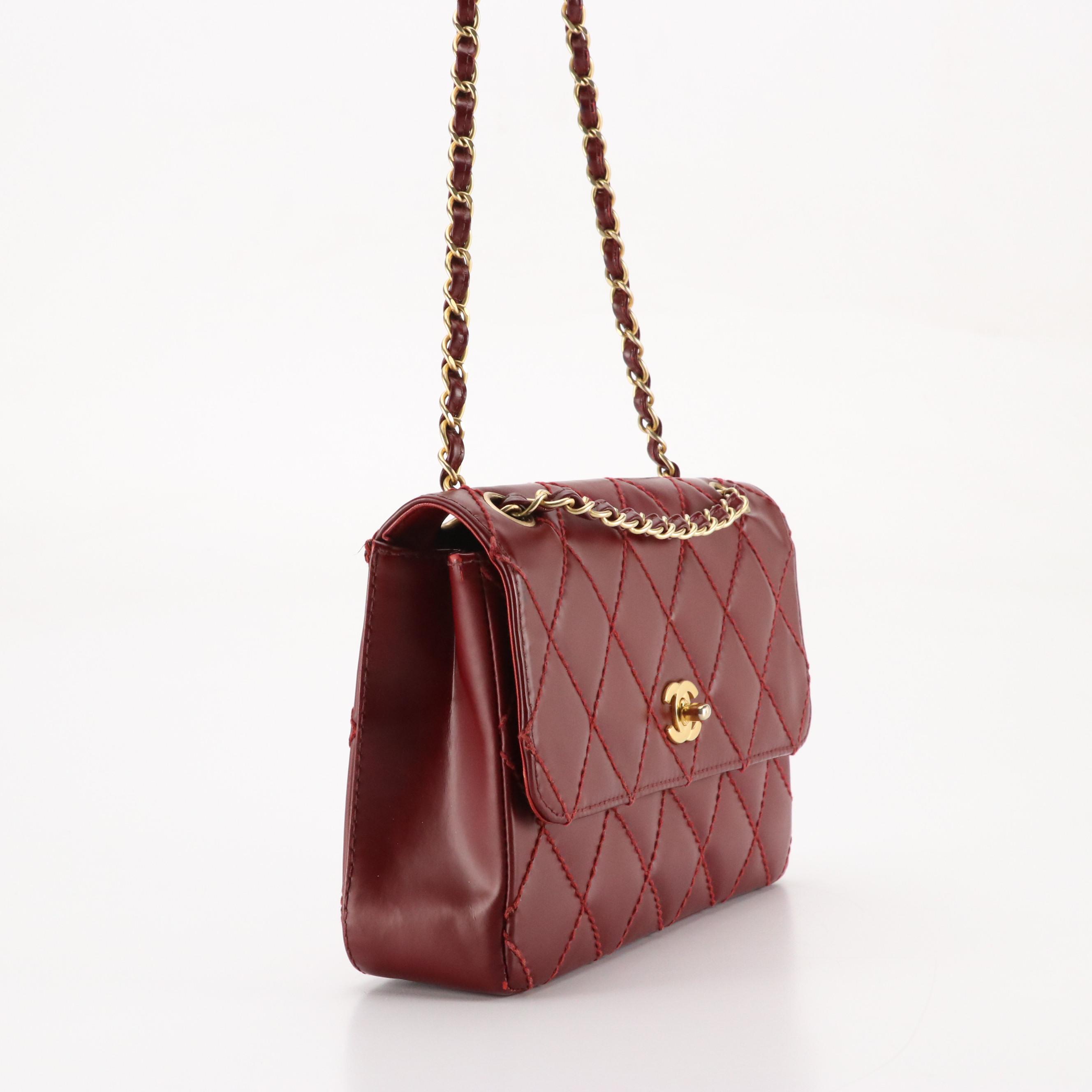 Chanel CC Flap Bag with Interwoven Chain Strap in Dark Red Matelassé Calfskin