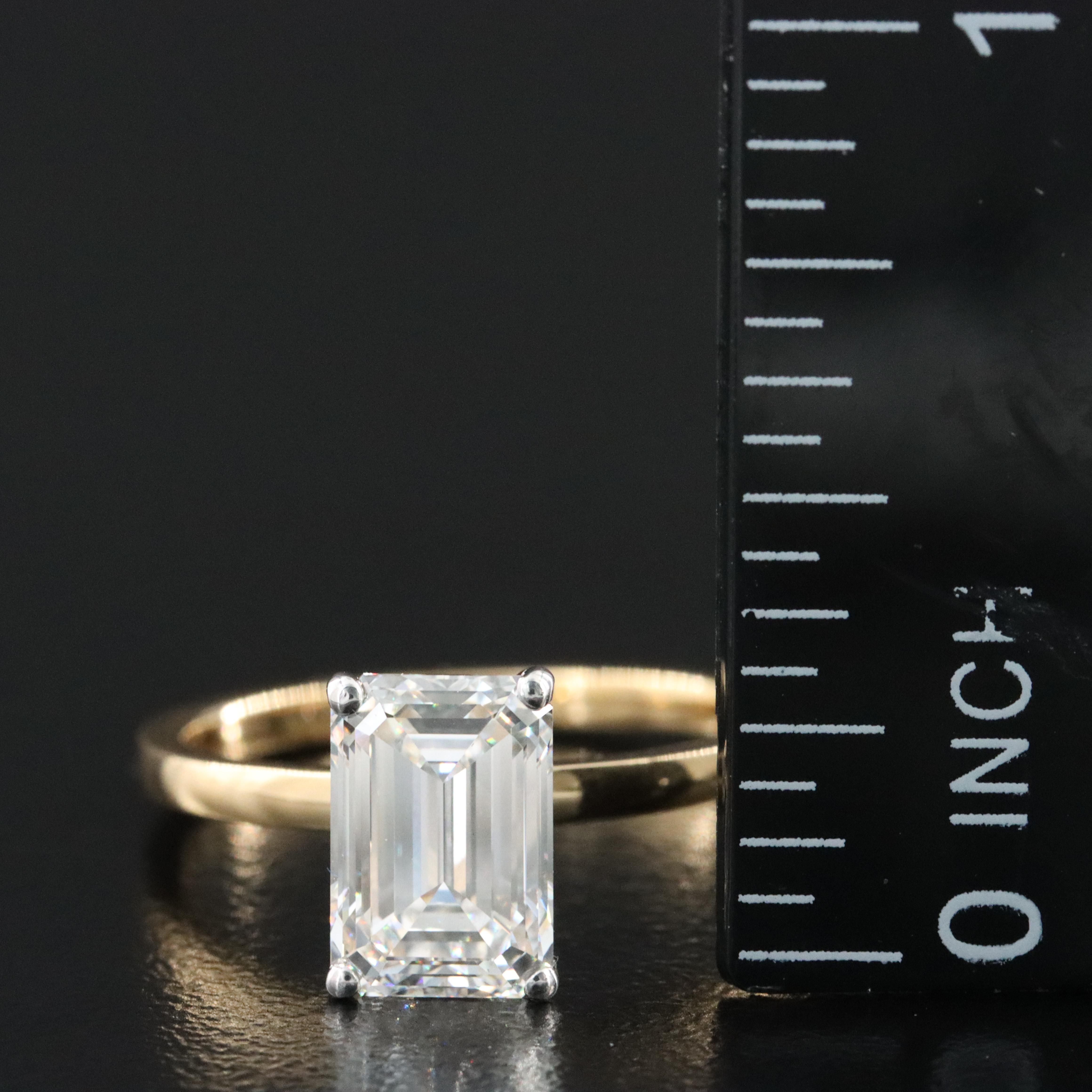 18K 2.29 CT Lab Grown Diamond Solitaire Ring with IGI Report
