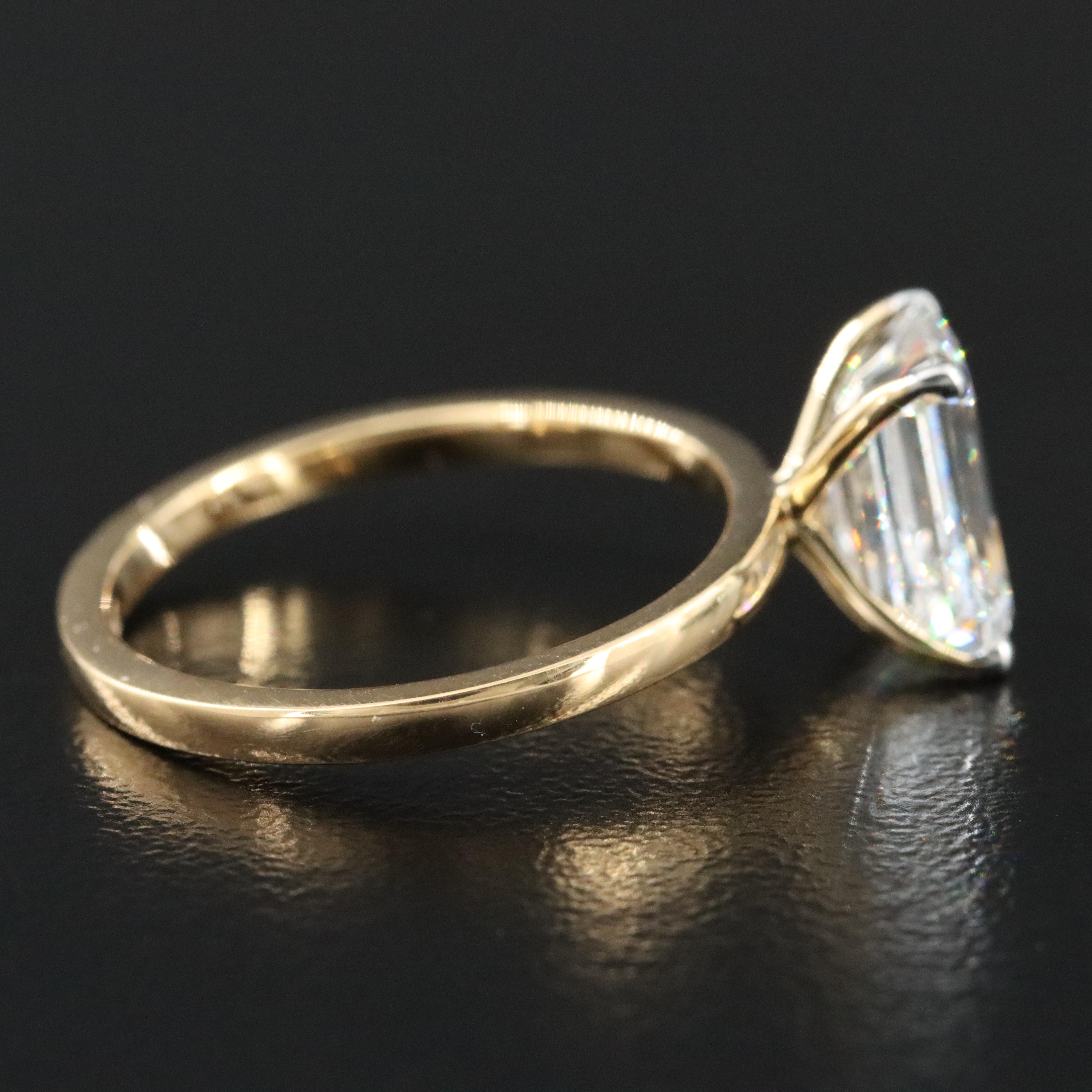 18K 2.29 CT Lab Grown Diamond Solitaire Ring with IGI Report