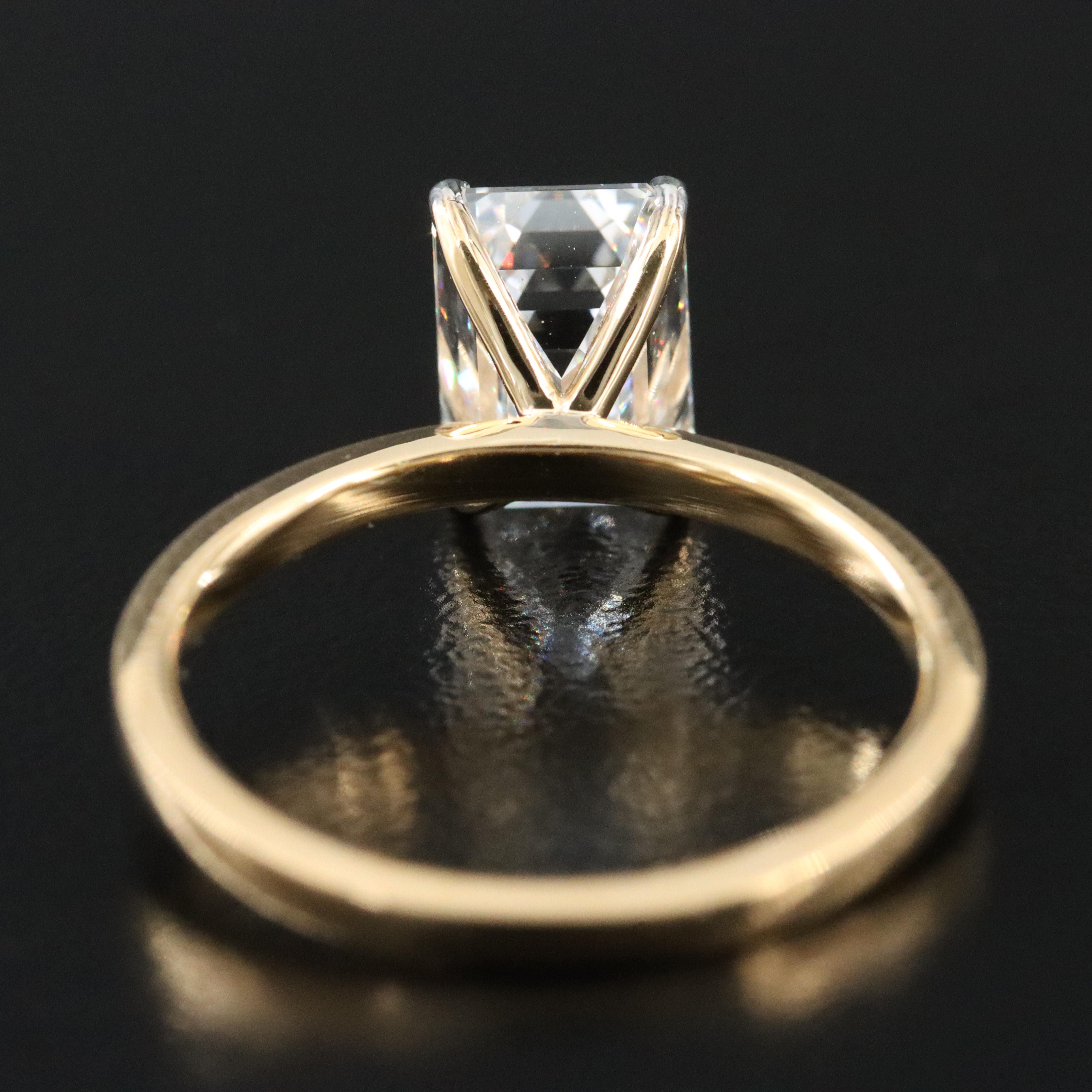 18K 2.29 CT Lab Grown Diamond Solitaire Ring with IGI Report