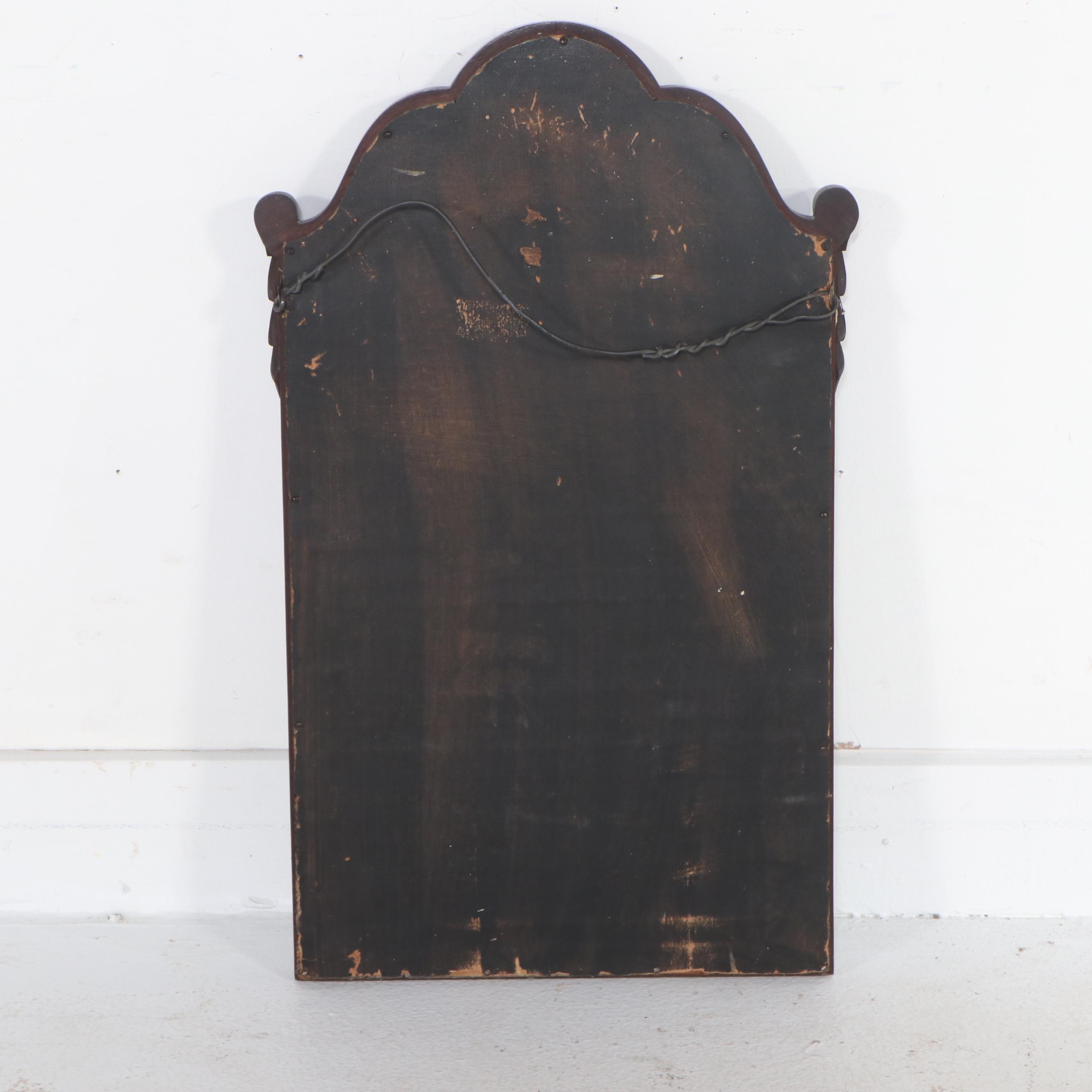 Queen Anne Style Mahogany Framed Wall Mirror, 20th Century