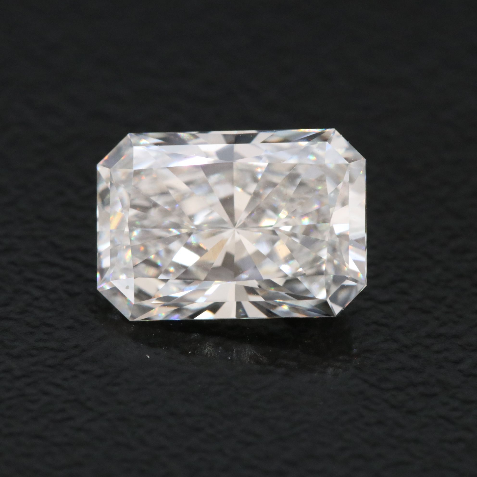 Loose 1.93 CT Lab Grown Diamond with IGI Report