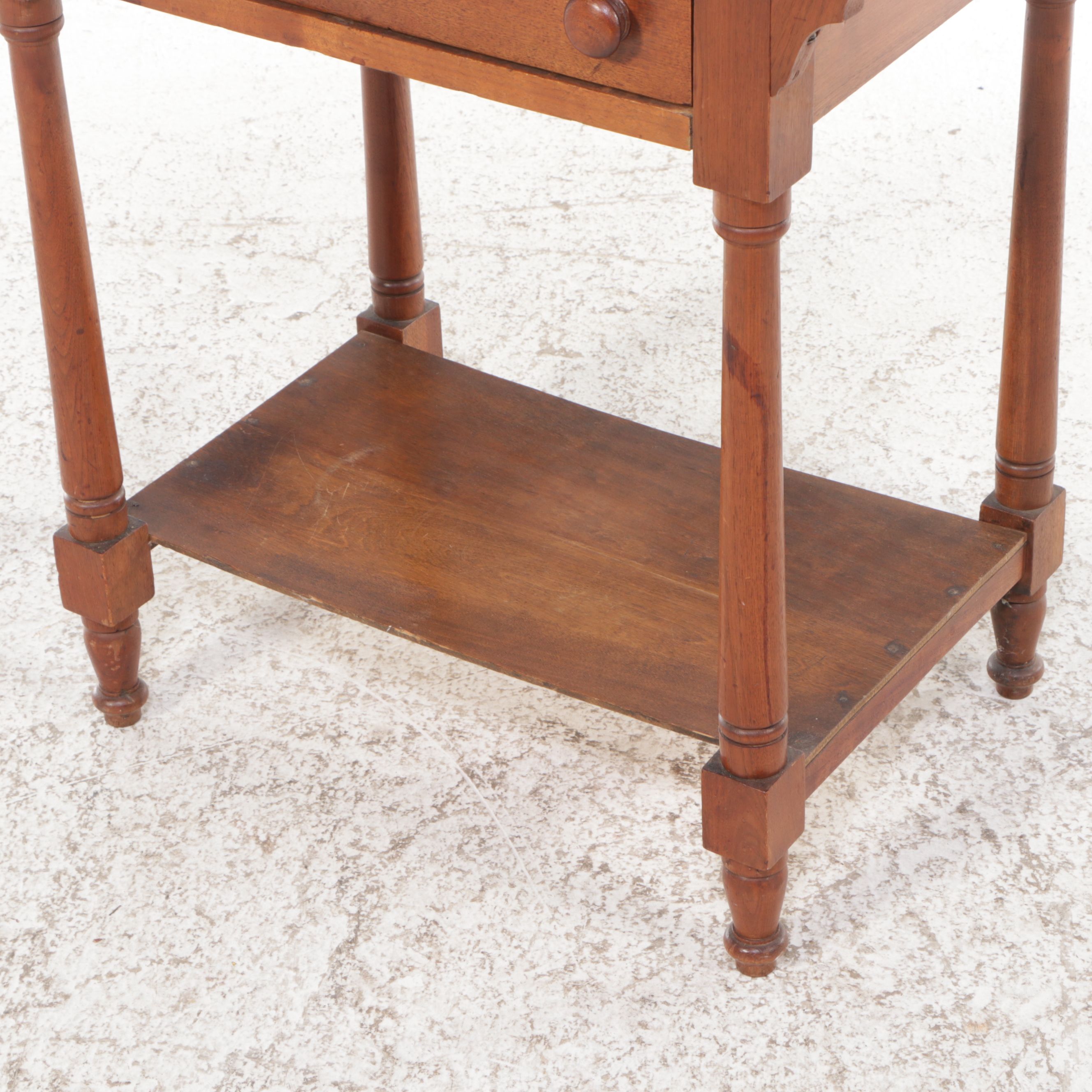 American Colonial Style Maple Washstand, Early 20th Century