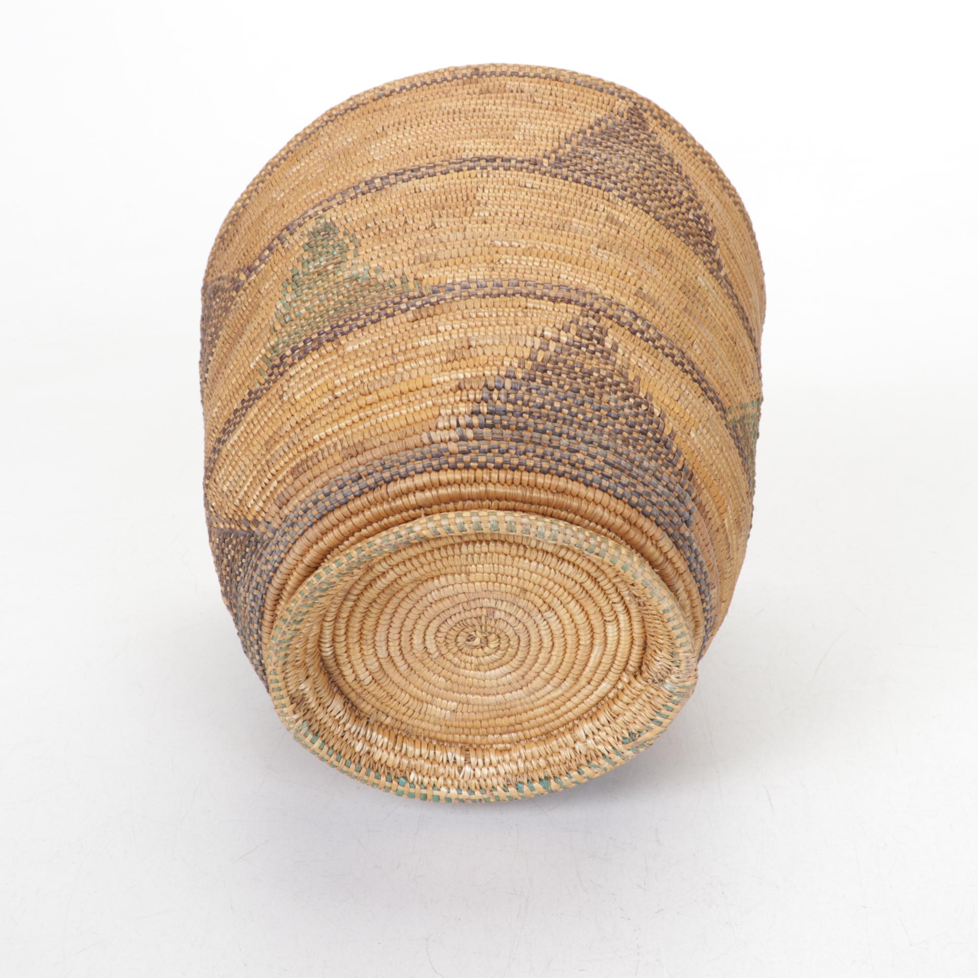 Woven Fiber Panama Baskets & Rattan Place Mat