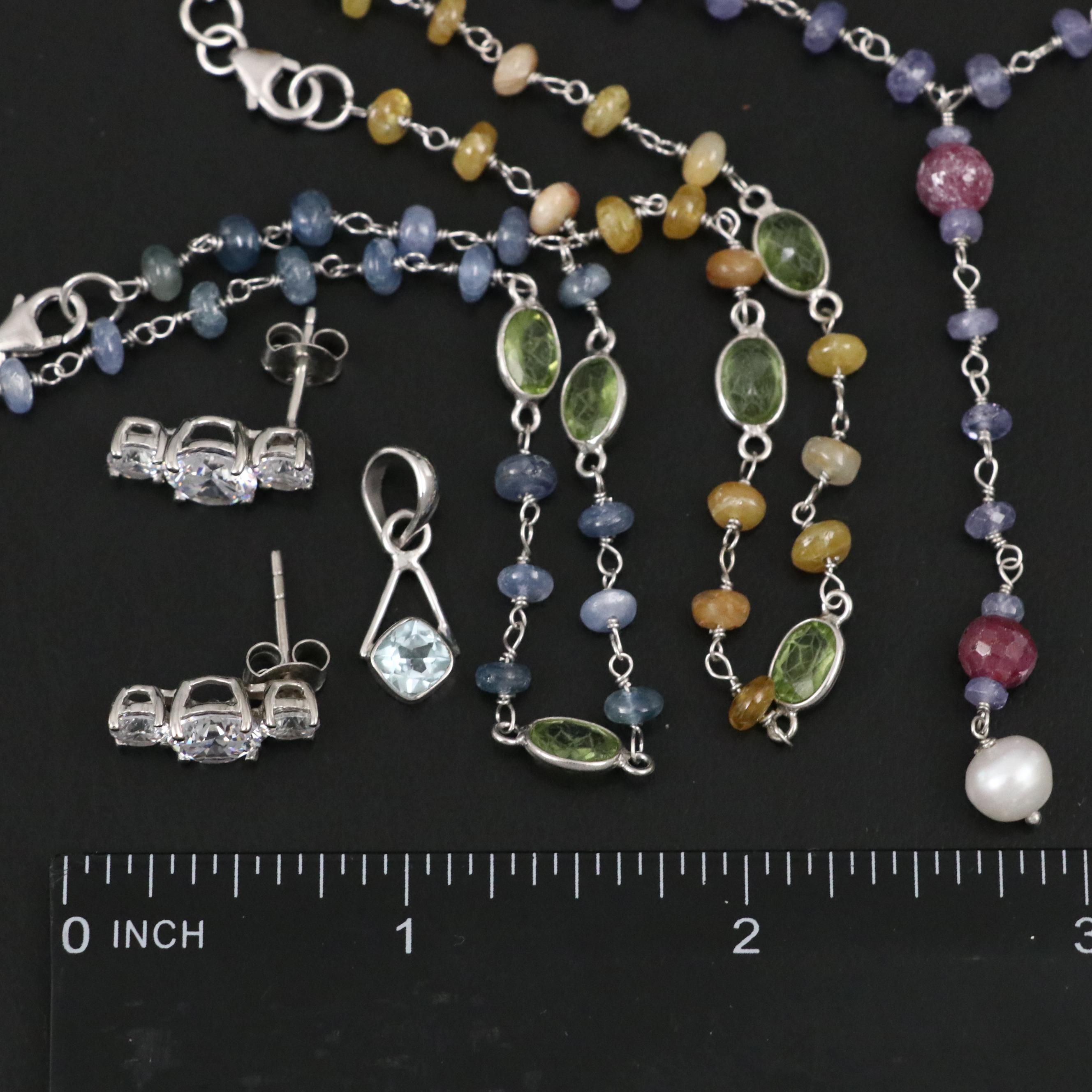 17 Assorted Sterling Silver Bracelets, Earrings, Necklaces, Pendants, and Rings