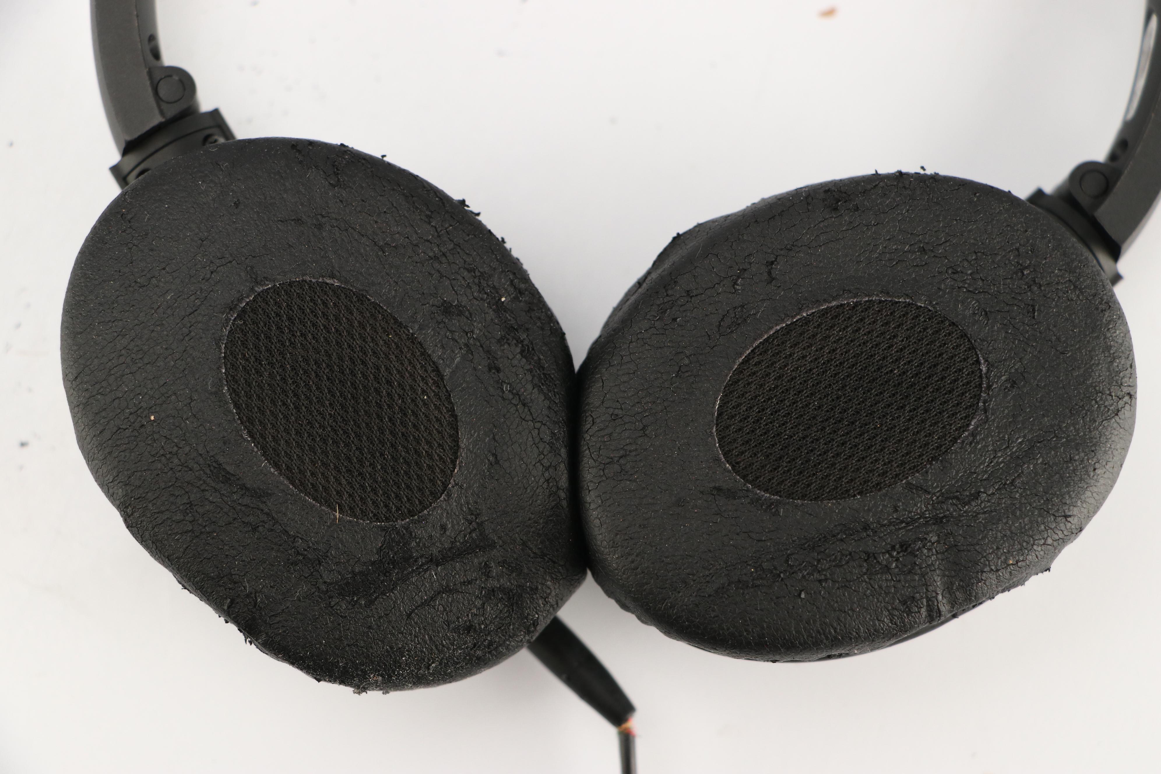 Bose OE2 On-Ear Headphones with Case