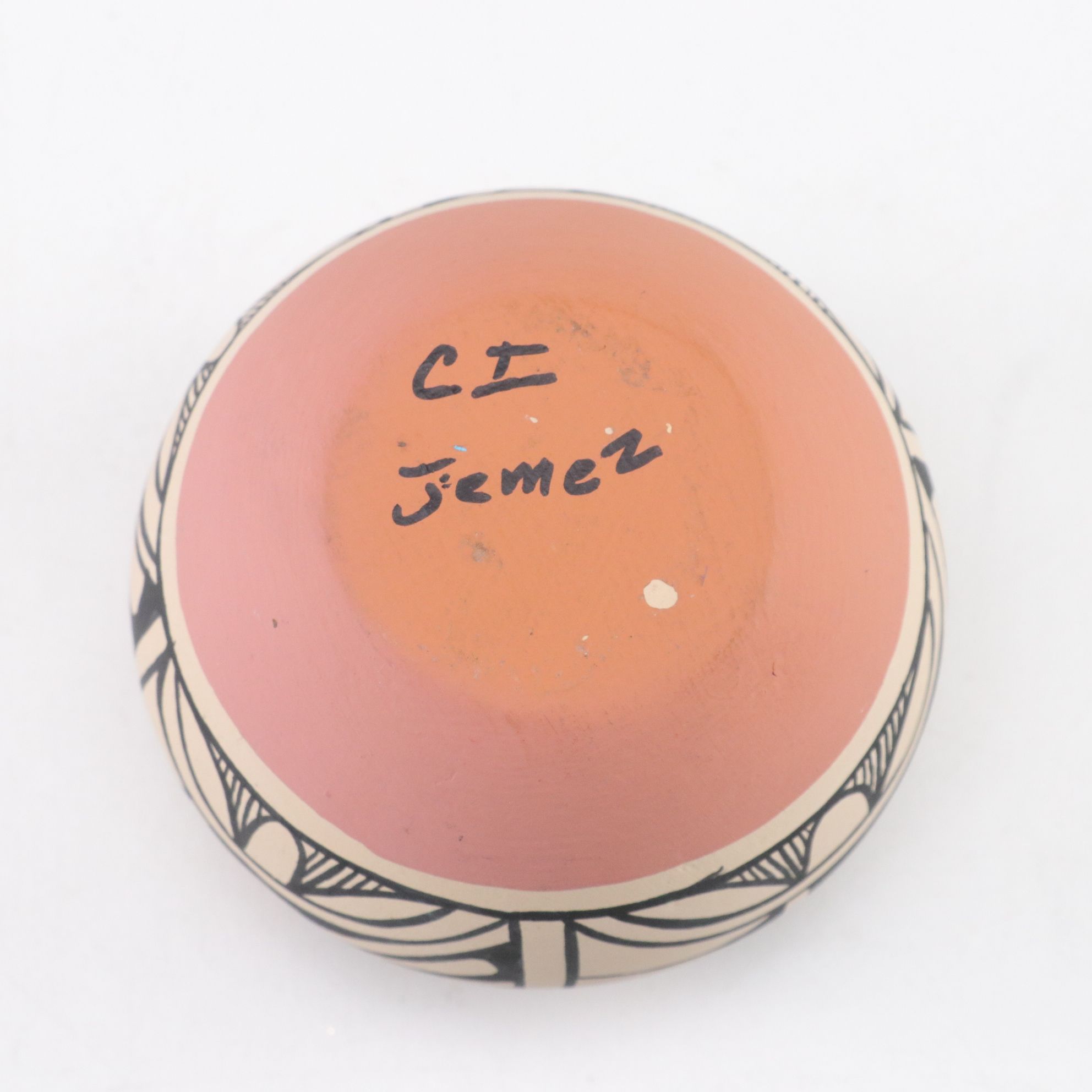 Jemez Pueblo Pottery Vases And Dish