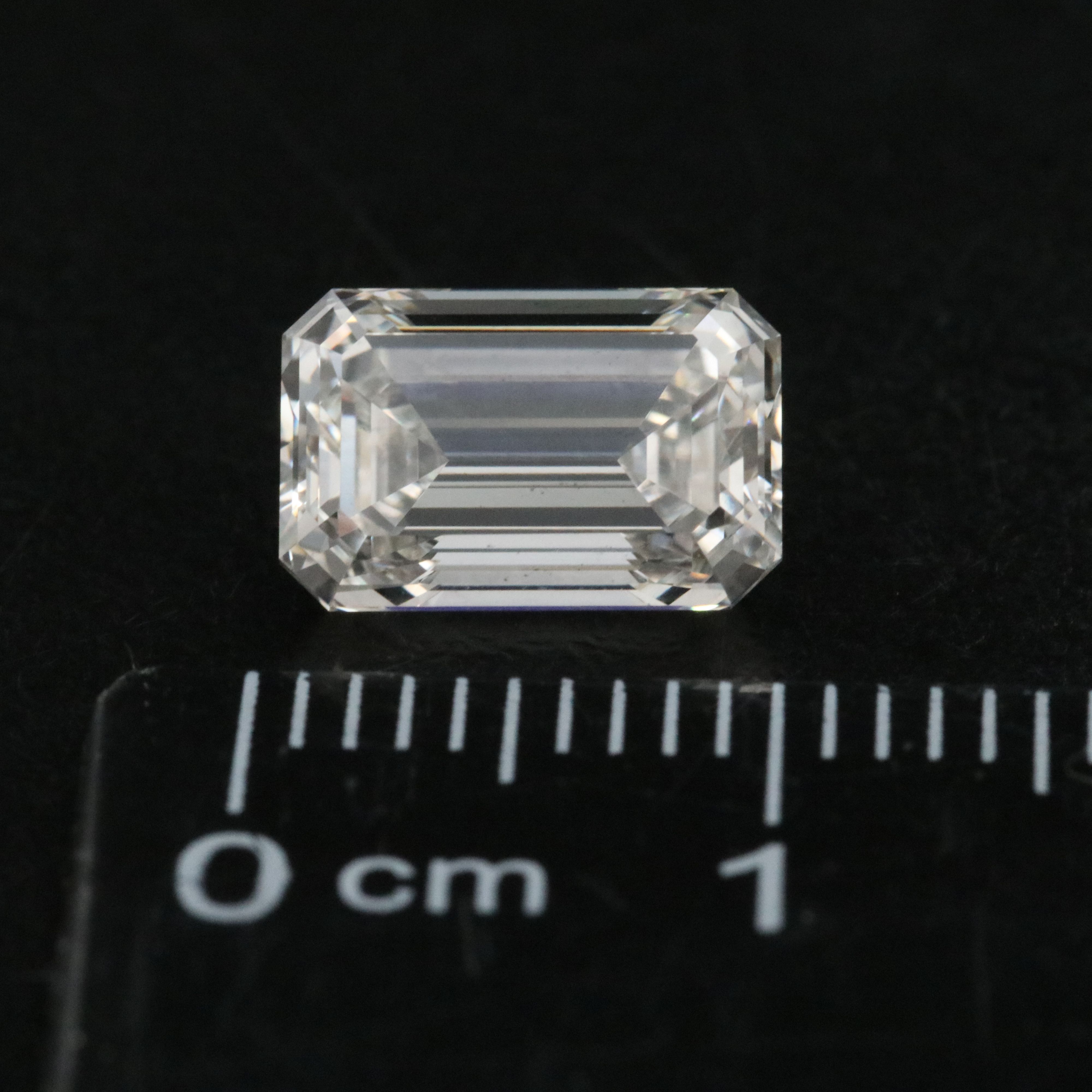 Loose 2.72 CT Lab Grown Diamond with IGI Report