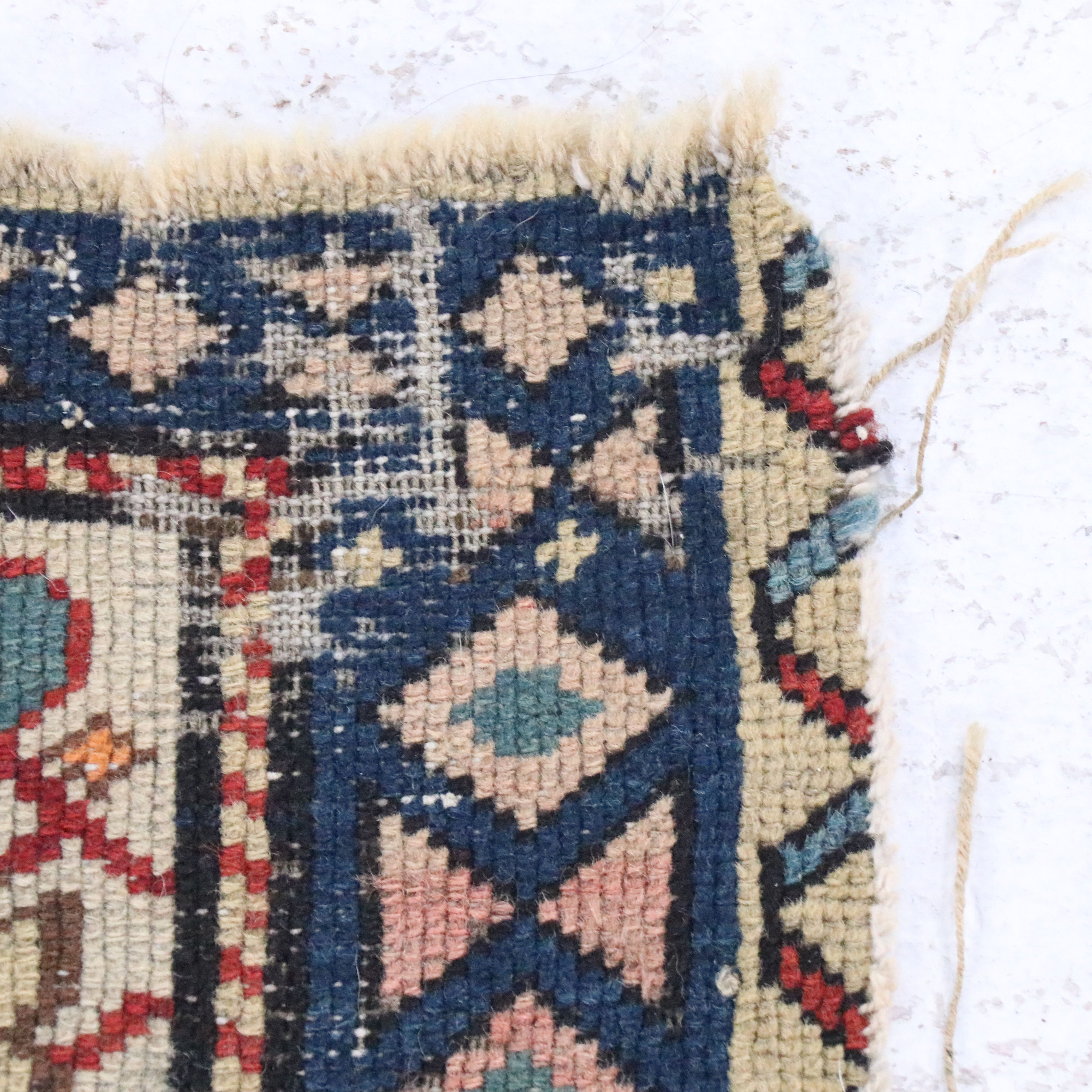 2'11 x 4' Hand-Knotted Caucasian Shirvan Accent Rug