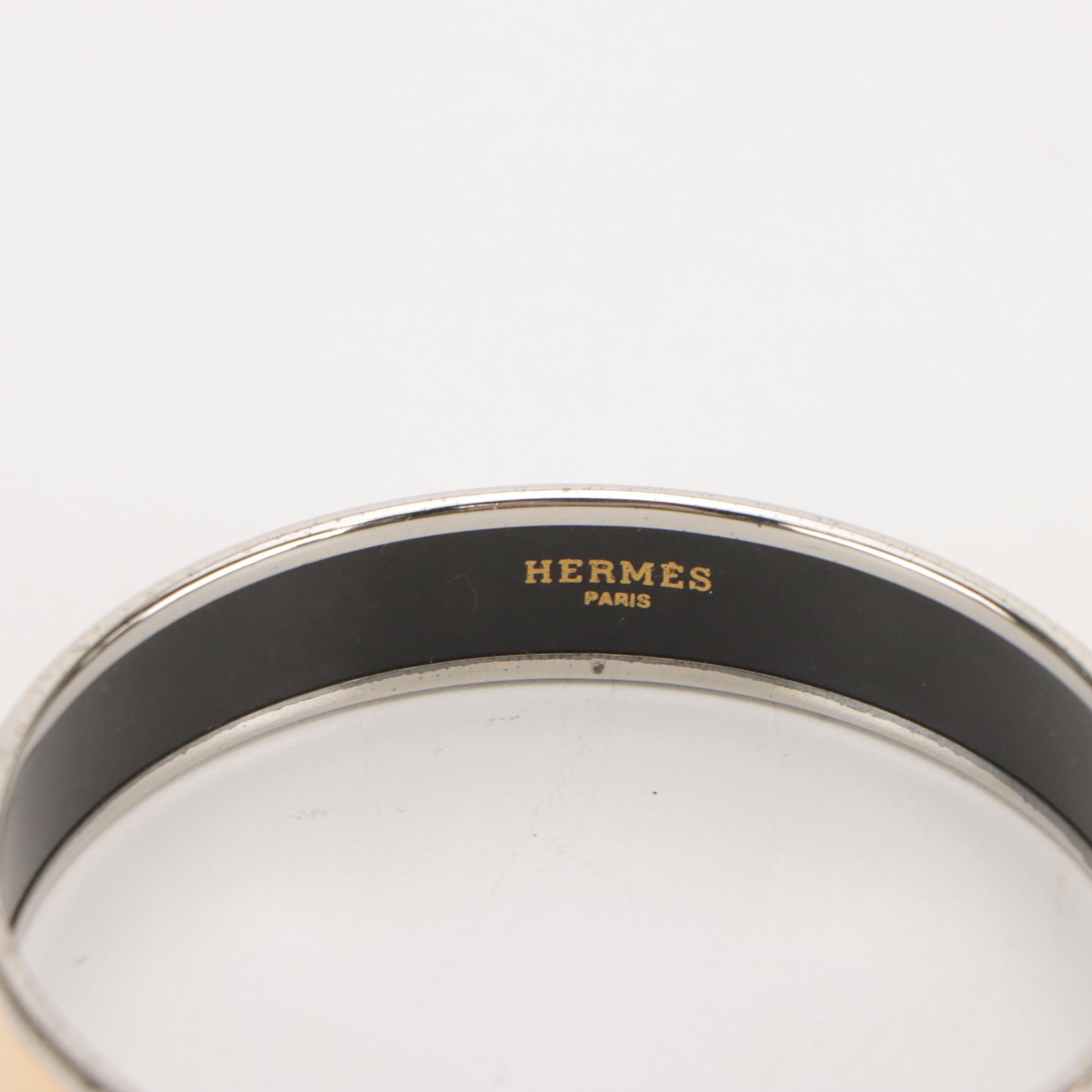 Hermès Peach Calèche Enamel Bangle Bracelet