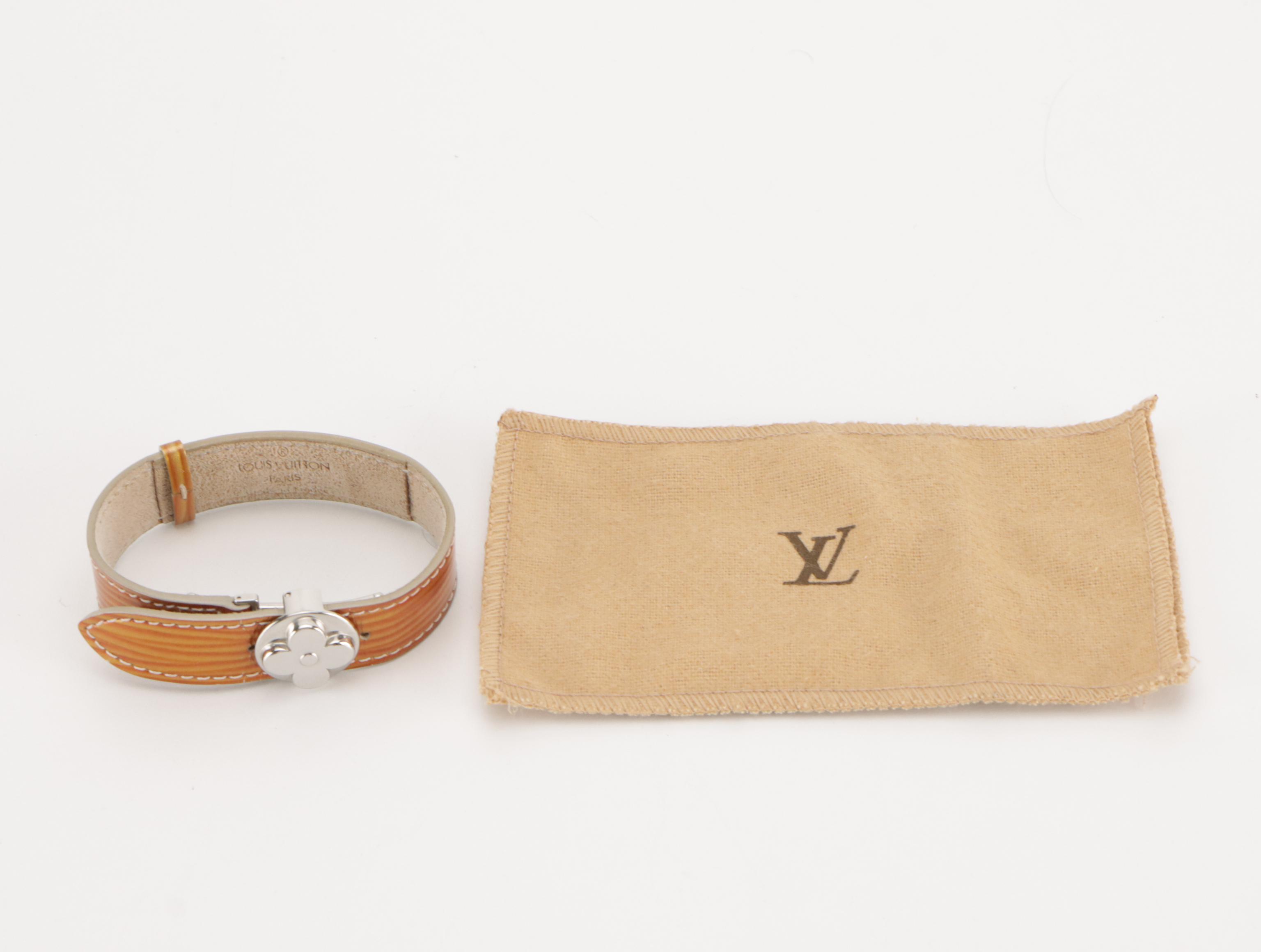 Louis Vuitton Good Luck Flower Bracelet in Cyber Epi Leather