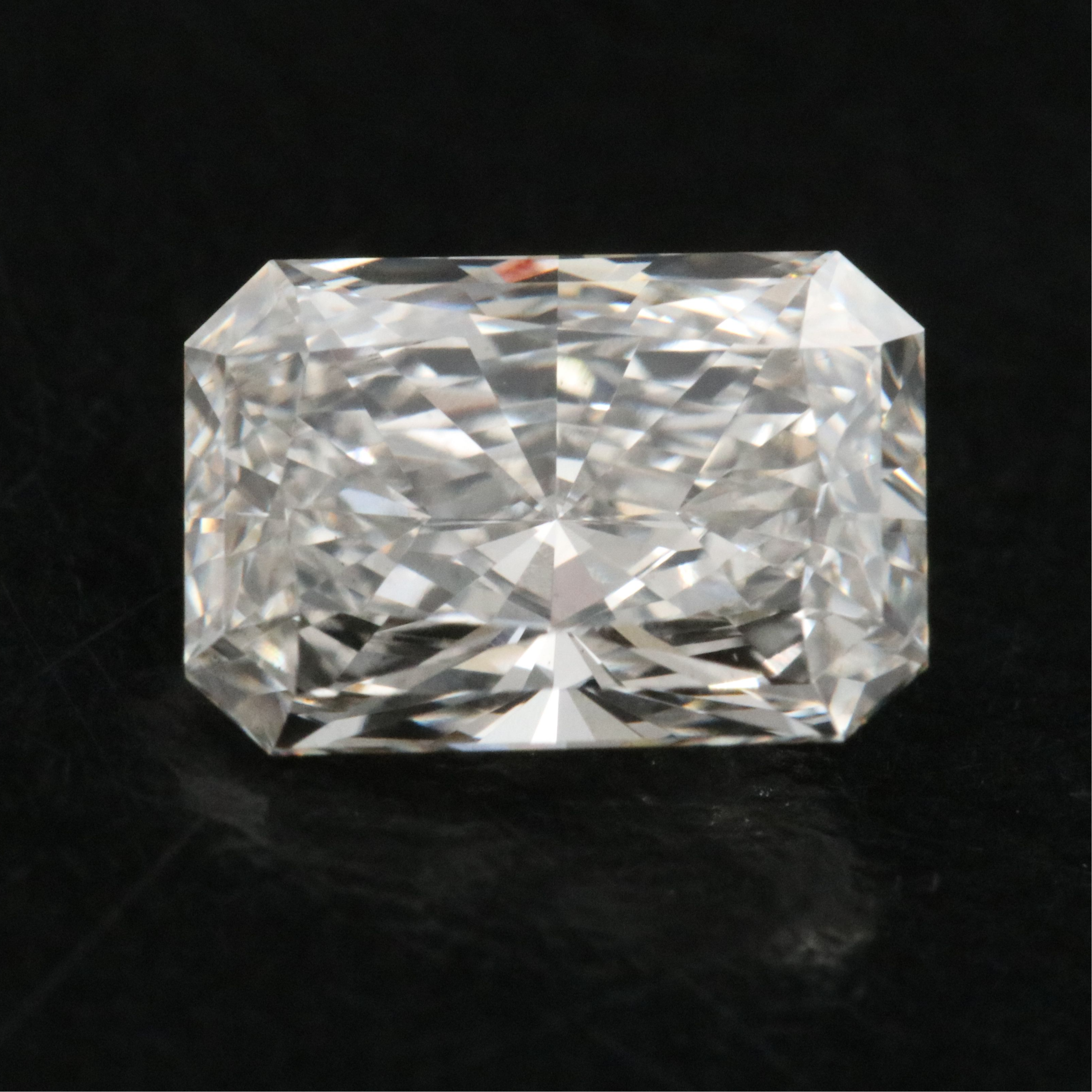 Loose 1.39 CT Lab Grown Diamond with IGI Report