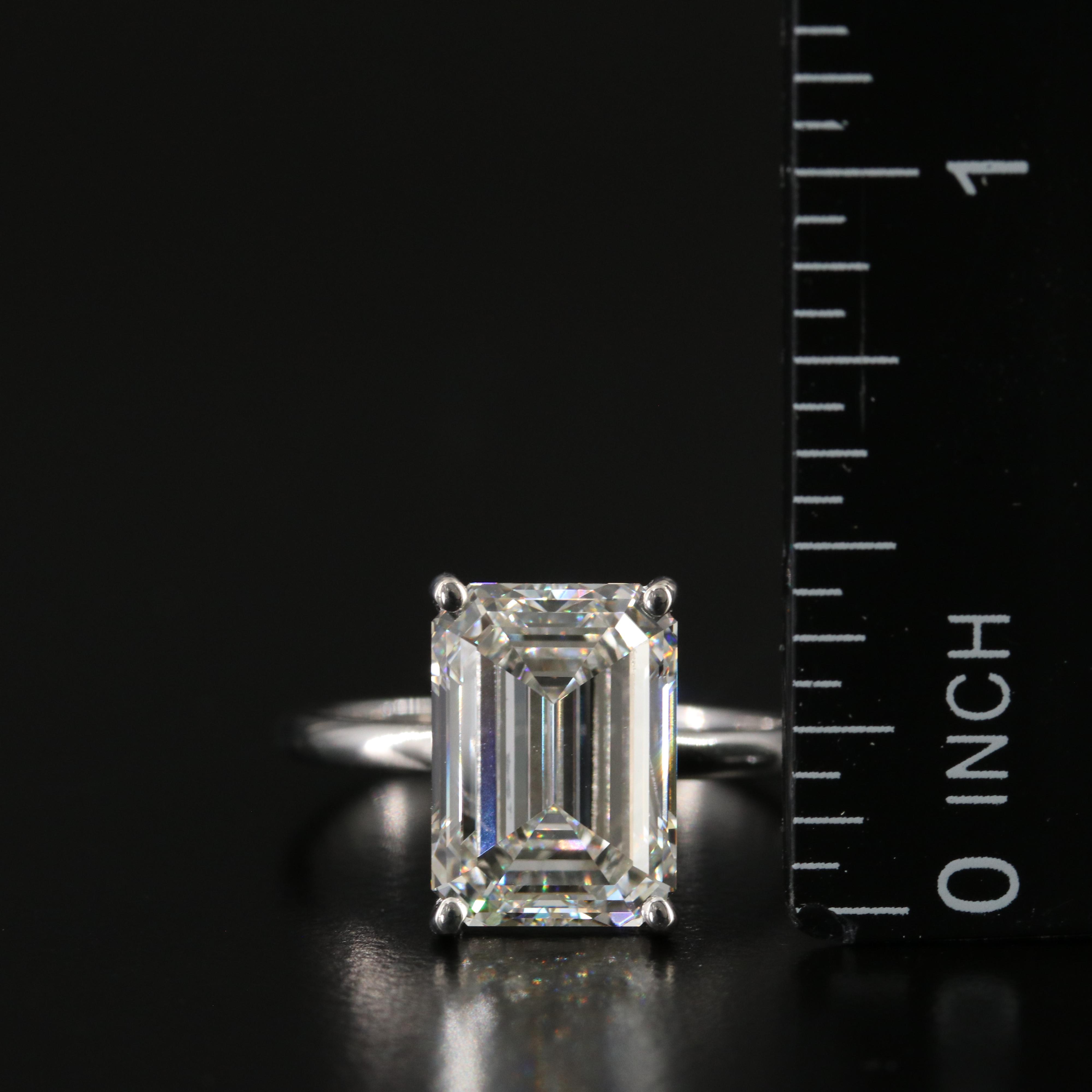 18K 5.49 CT Lab Grown Diamond Solitaire Ring with IGI Report