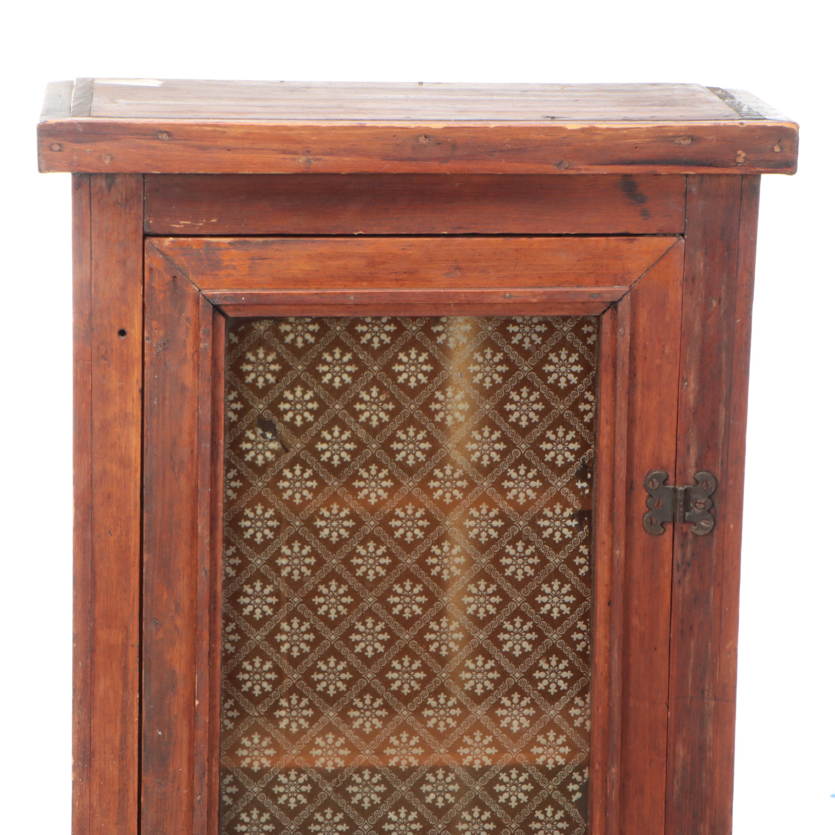 American Primitive Counter Cabinet with Patterned Glass Door