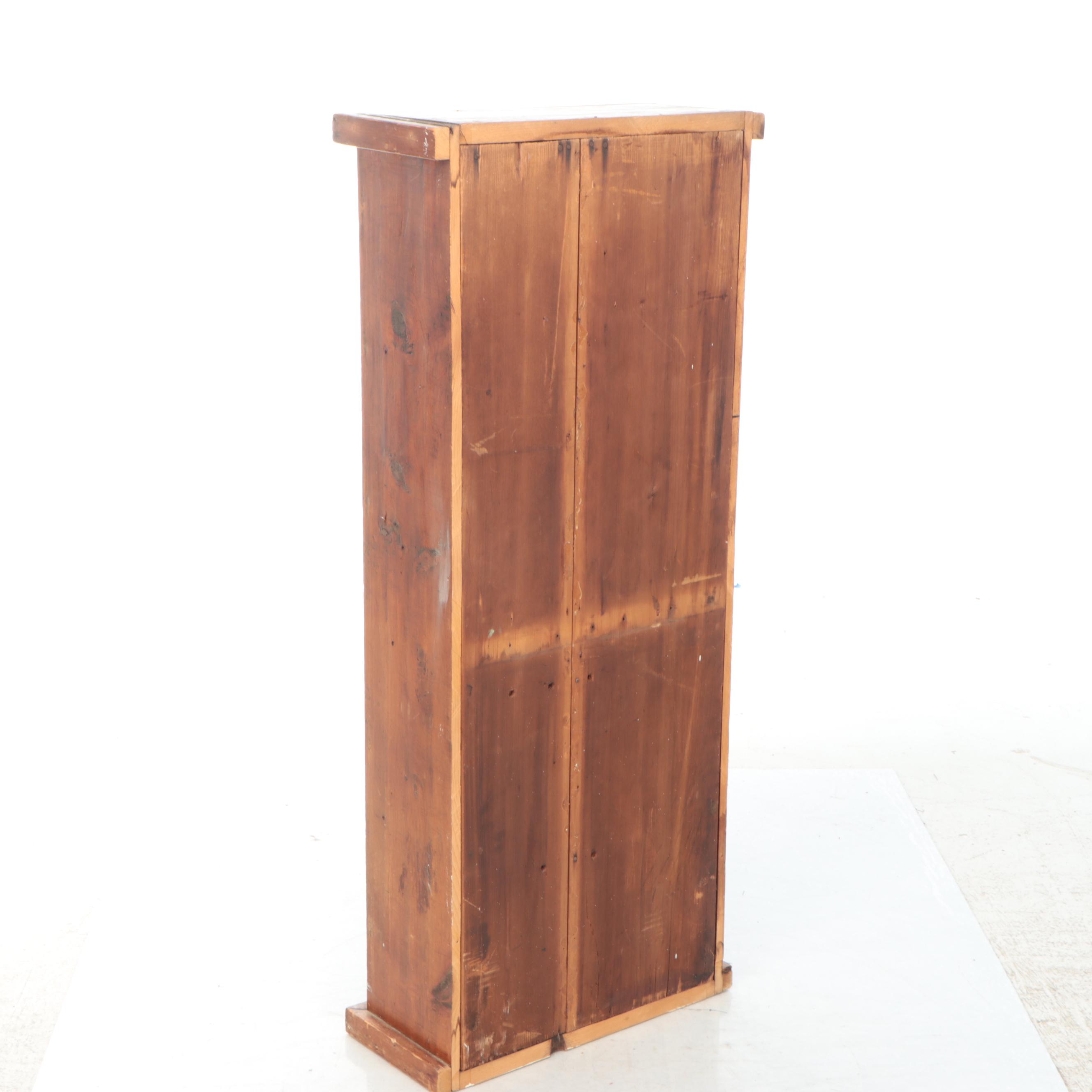 American Primitive Counter Cabinet with Patterned Glass Door