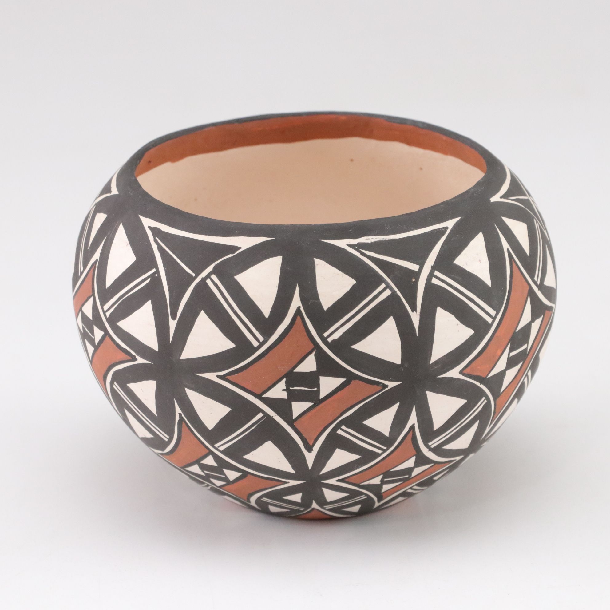 Hand-Crafted Acoma Pueblo & Other Native American Pottery