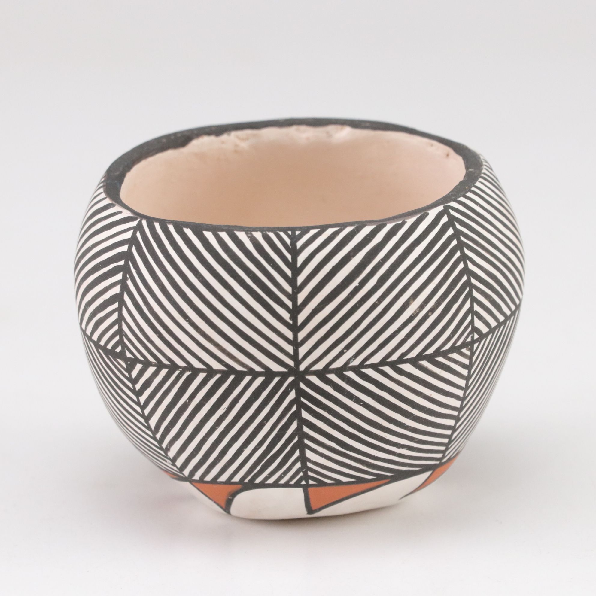 Hand-Crafted Acoma Pueblo & Other Native American Pottery