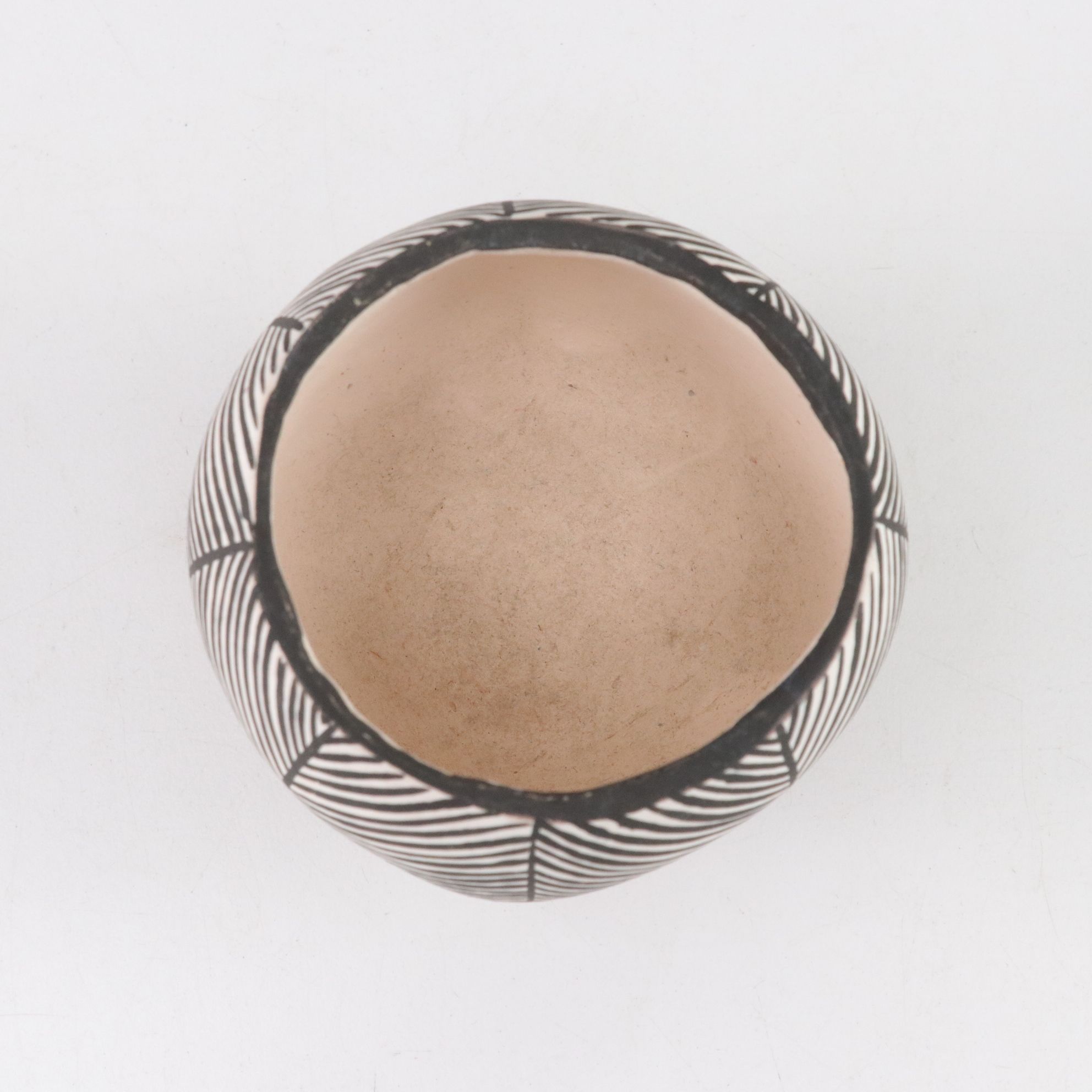 Hand-Crafted Acoma Pueblo & Other Native American Pottery