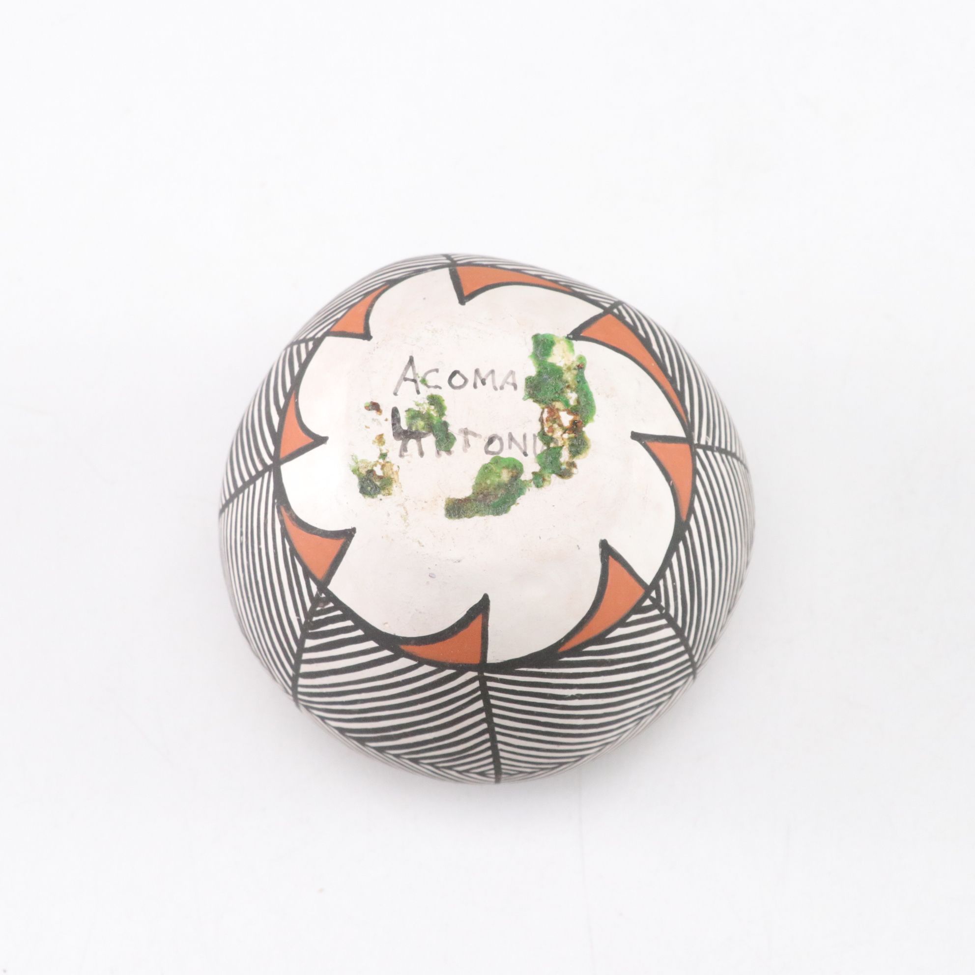 Hand-Crafted Acoma Pueblo & Other Native American Pottery