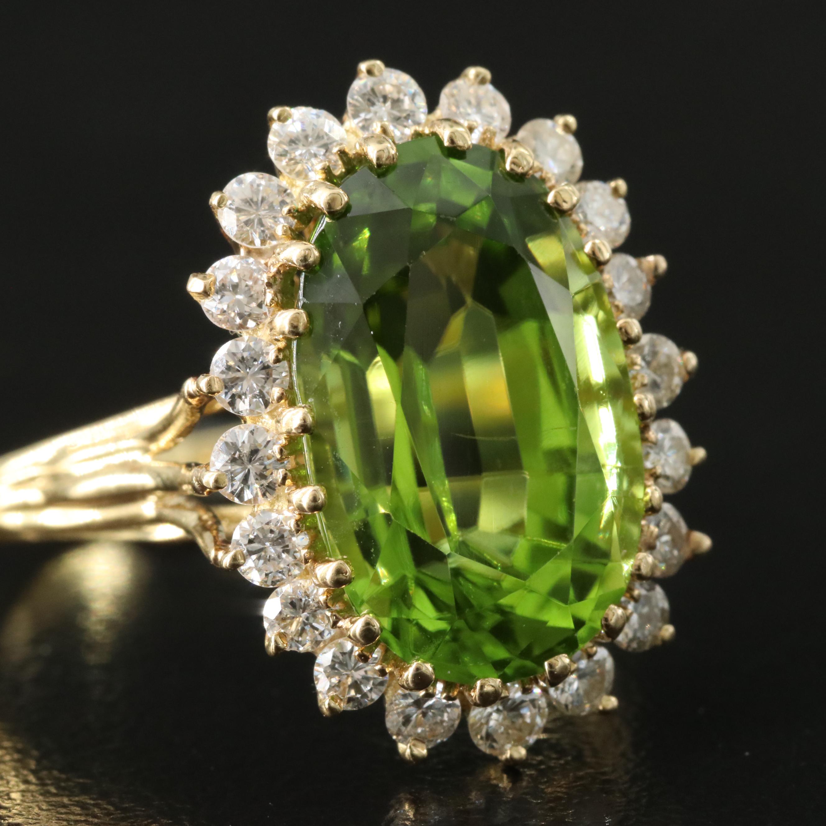 18K Peridot and 1.00 CTW Diamond Ring