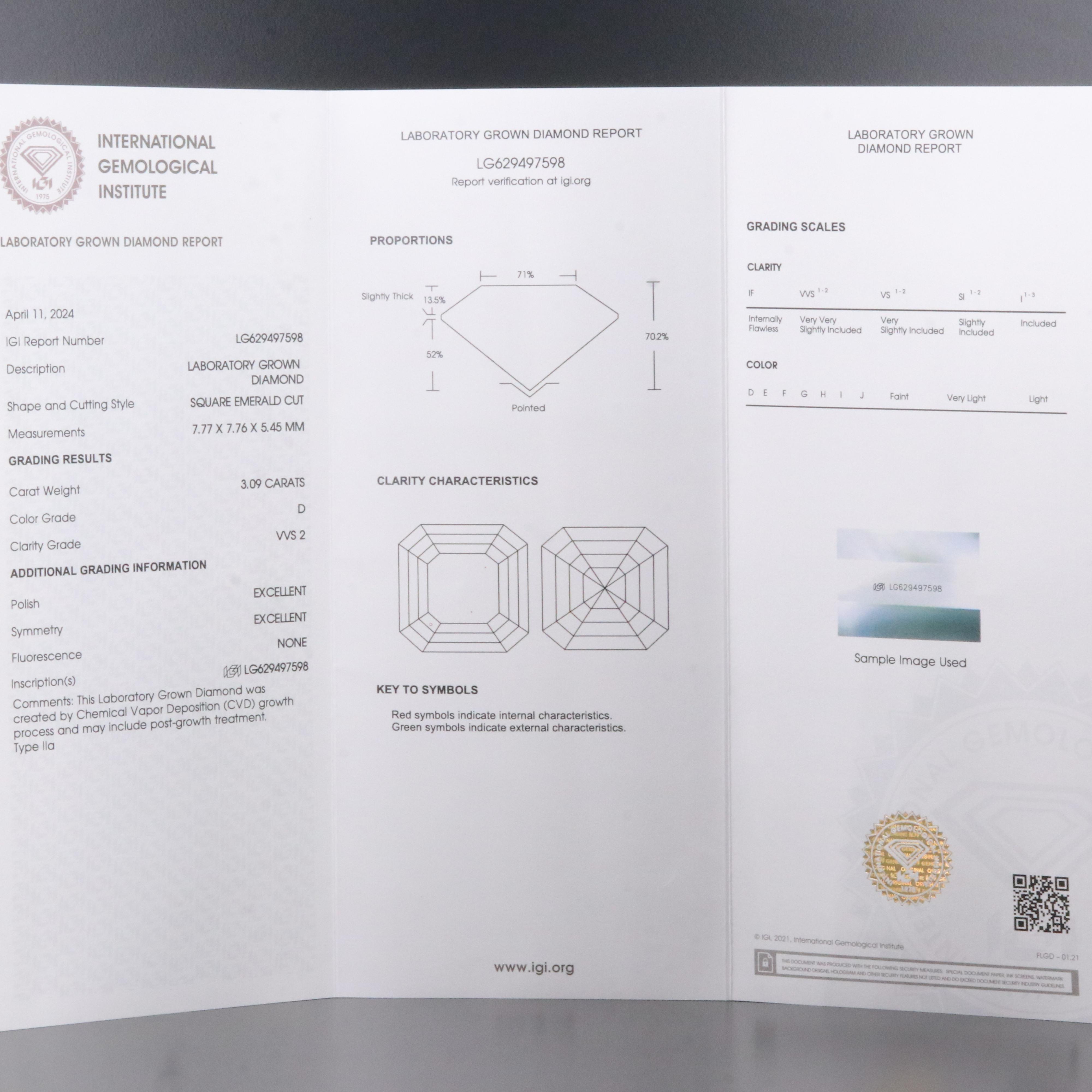 18K 3.09 CT Lab Grown Diamond Solitaire Ring with IGI Report