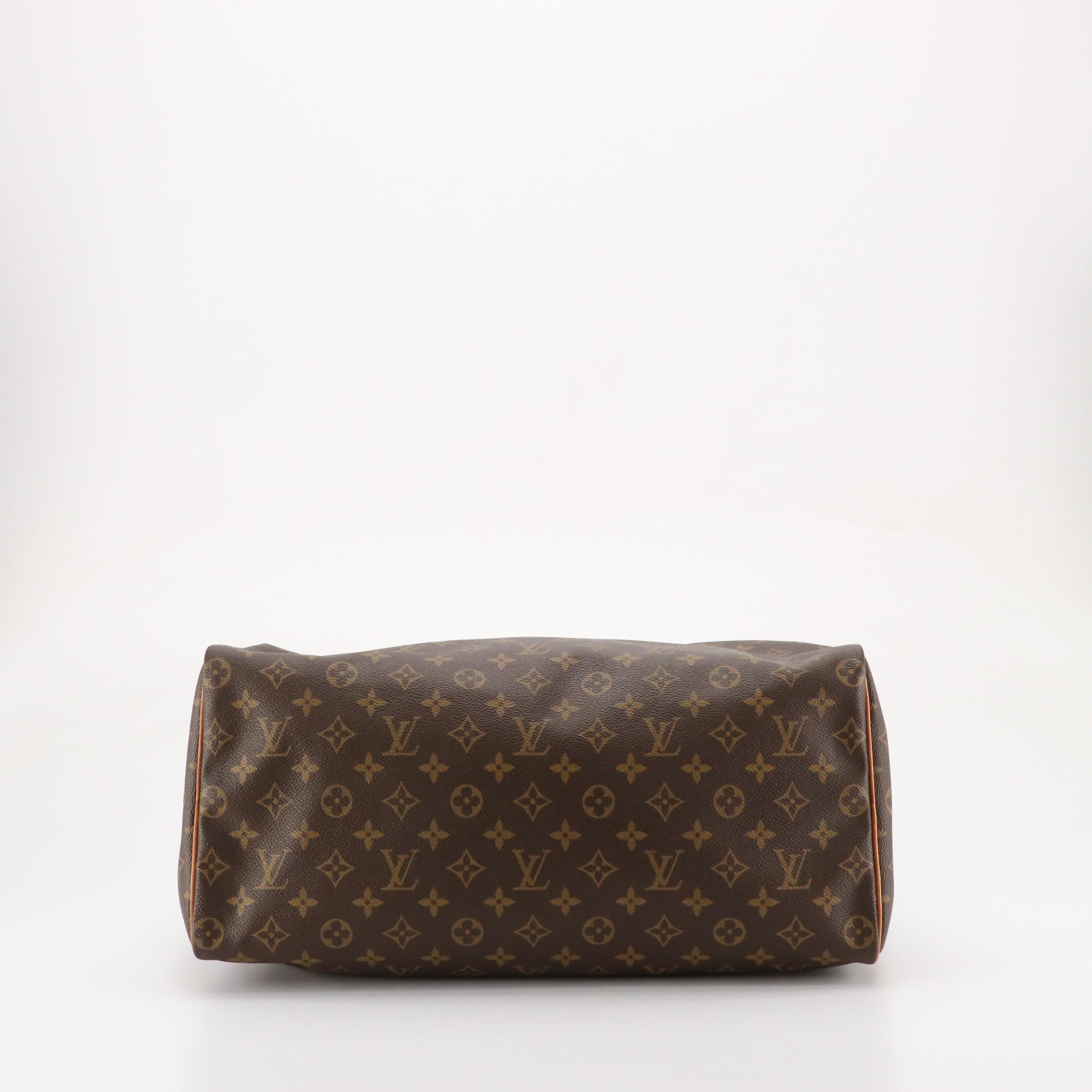 Louis Vuitton Speedy 40 in Monogram Canvas and Leather Trim