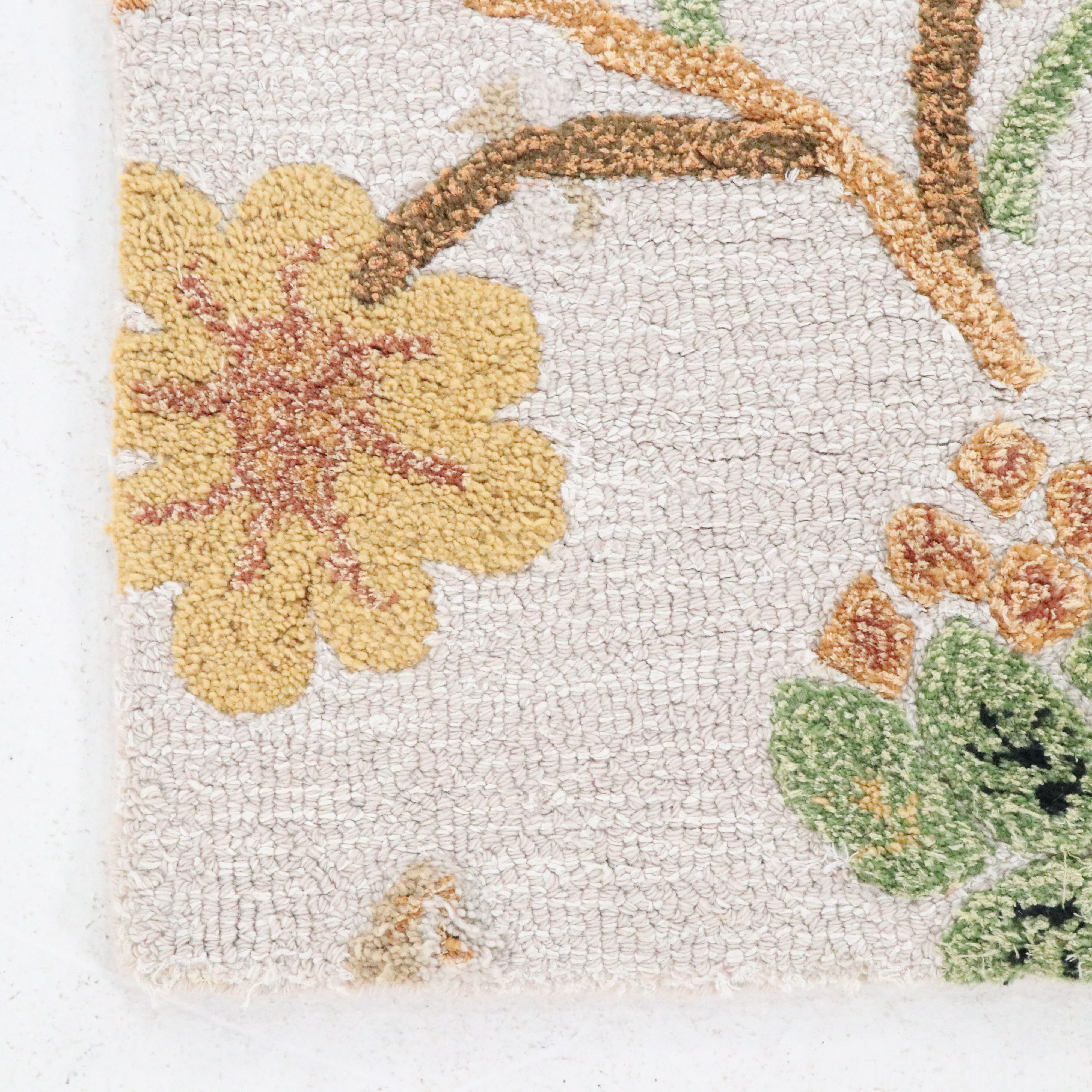 3'6 x 5'6 Hand-Tufted Contemporary Floral Area Rug