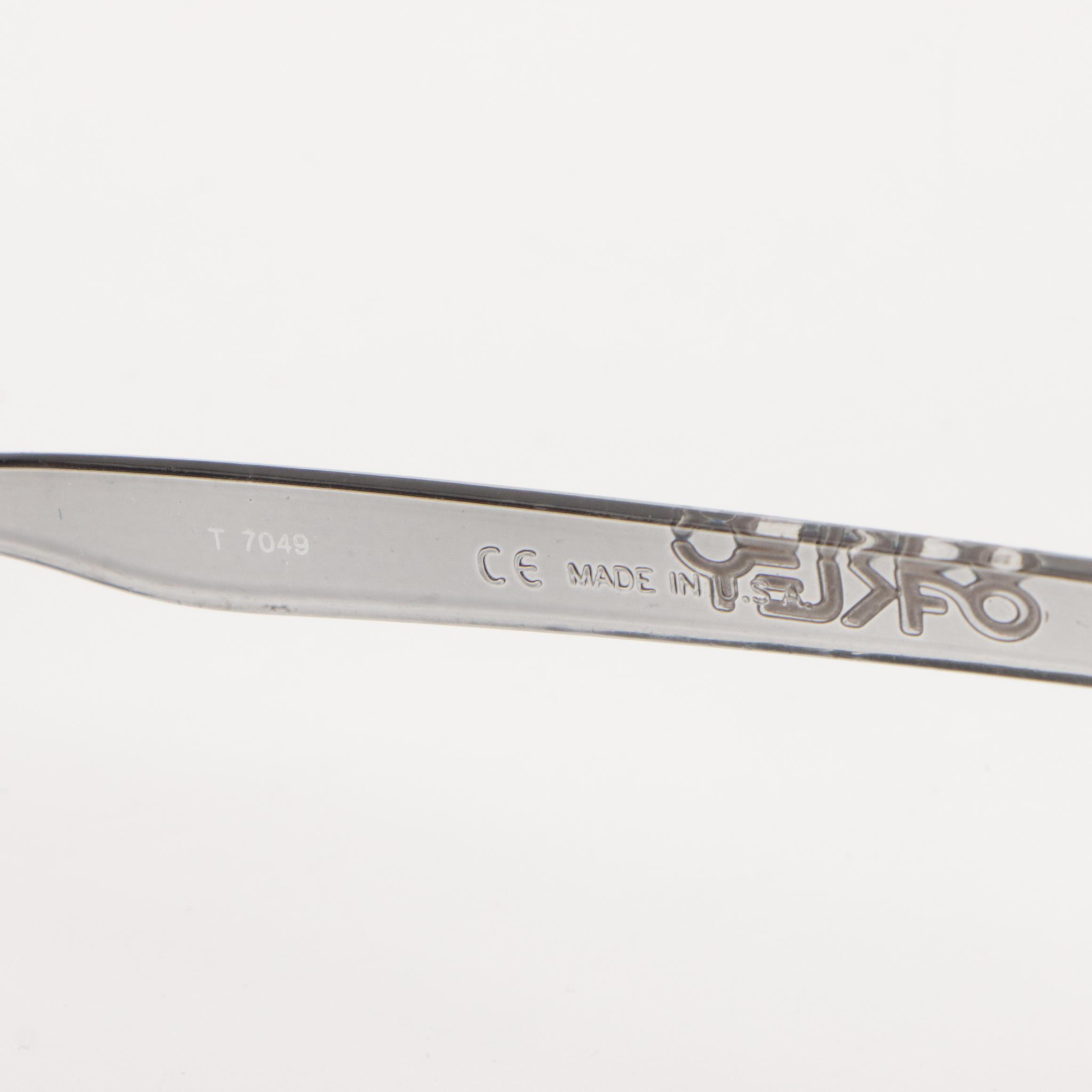 Oakley FD021 Oval Mirrored Lens and T7049 Gray Square Sunglasses