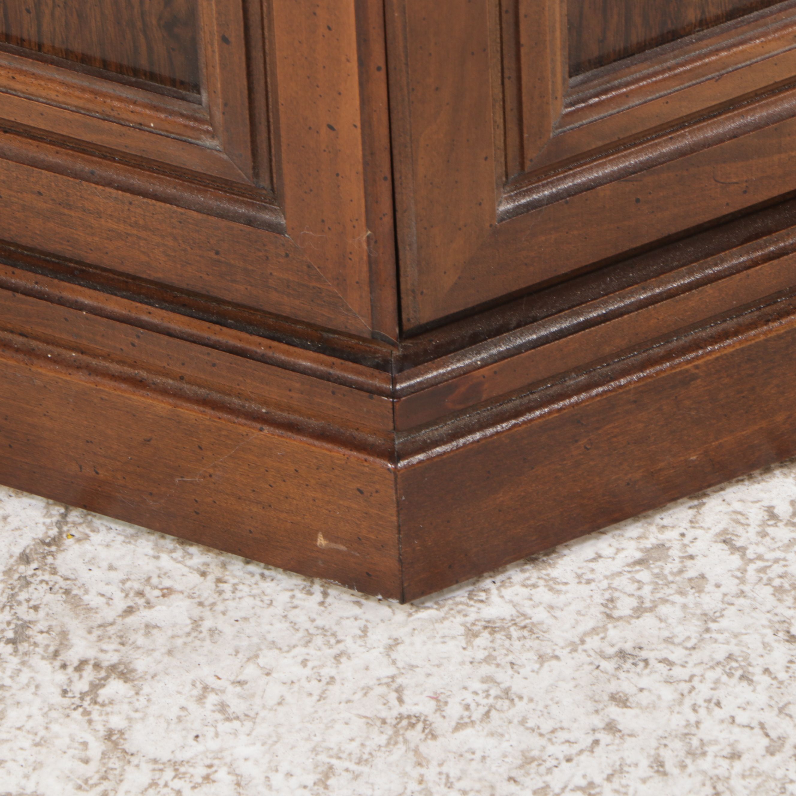 Mersman Mediterranean Style Walnut Finished End Table, Mid-20th Century