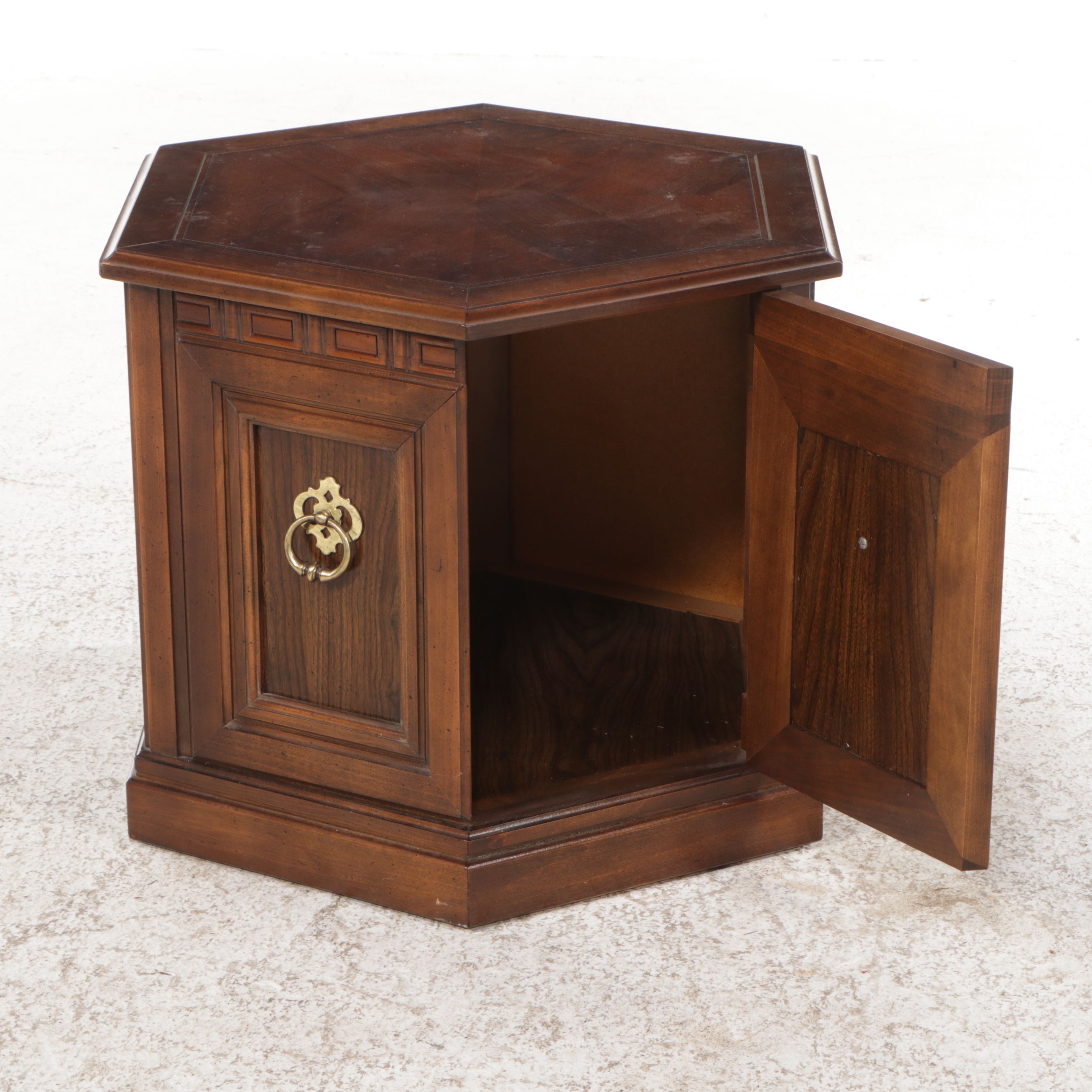 Mersman Mediterranean Style Walnut Finished End Table, Mid-20th Century