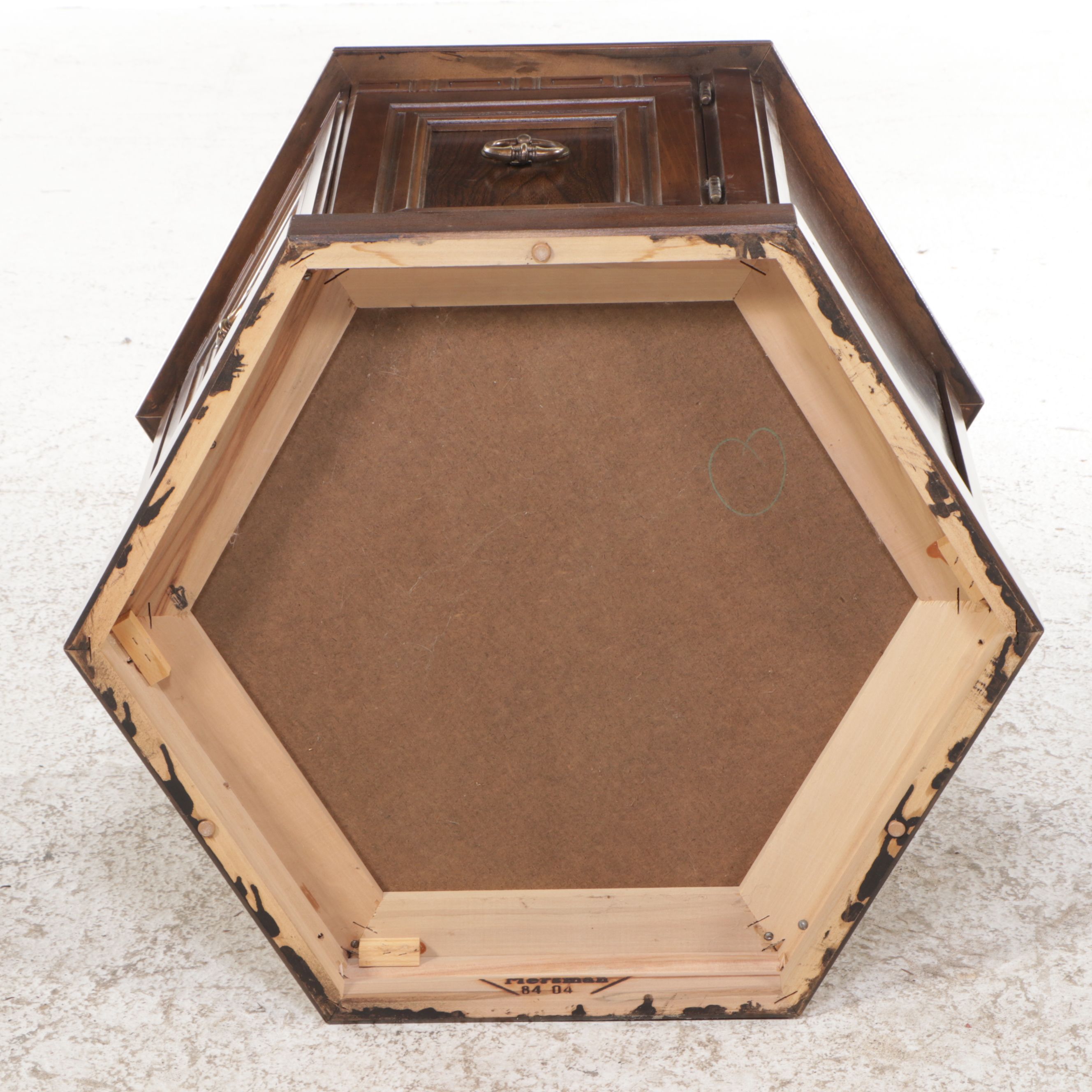 Mersman Mediterranean Style Walnut Finished End Table, Mid-20th Century