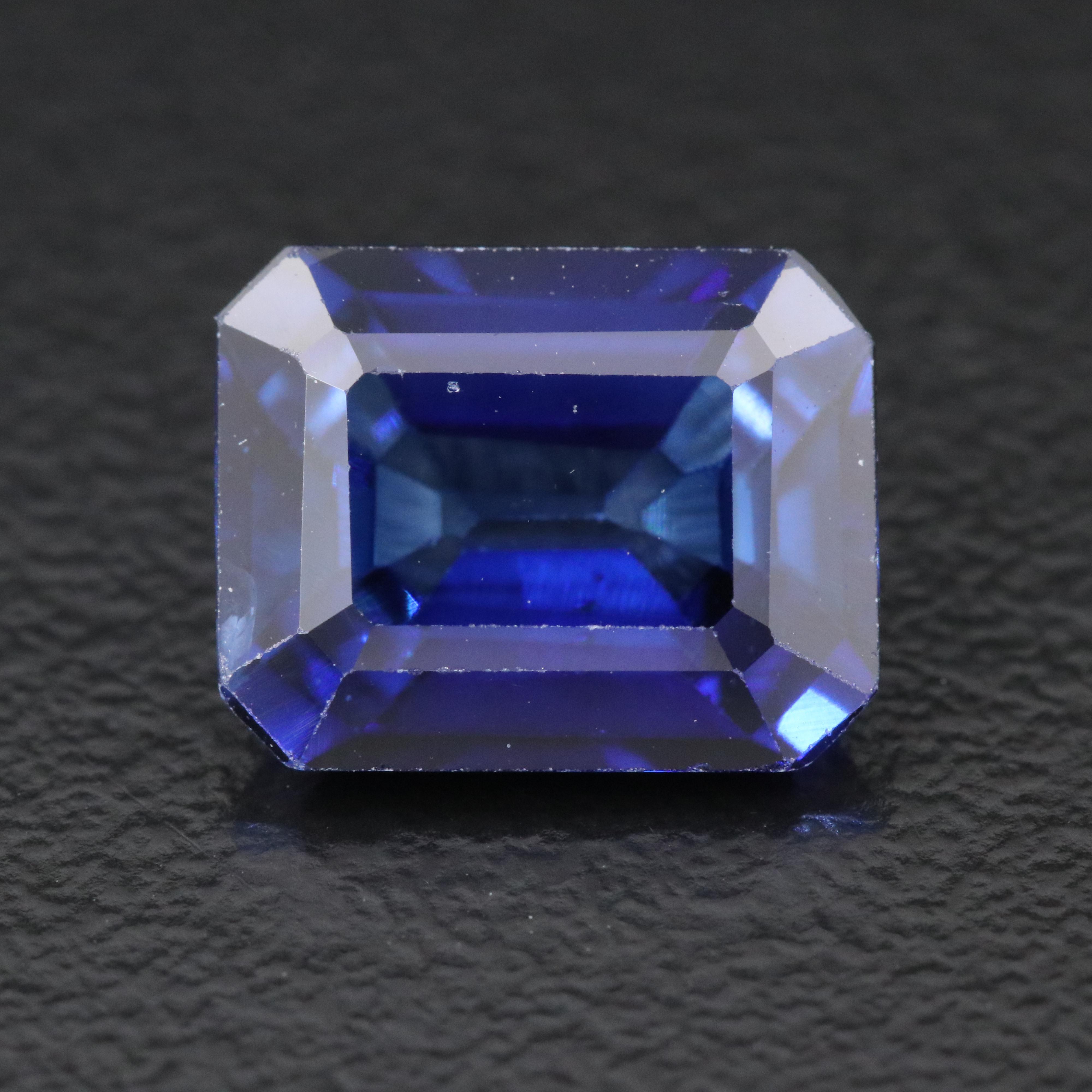 Loose 4.51 CT Lab Grown Sapphire