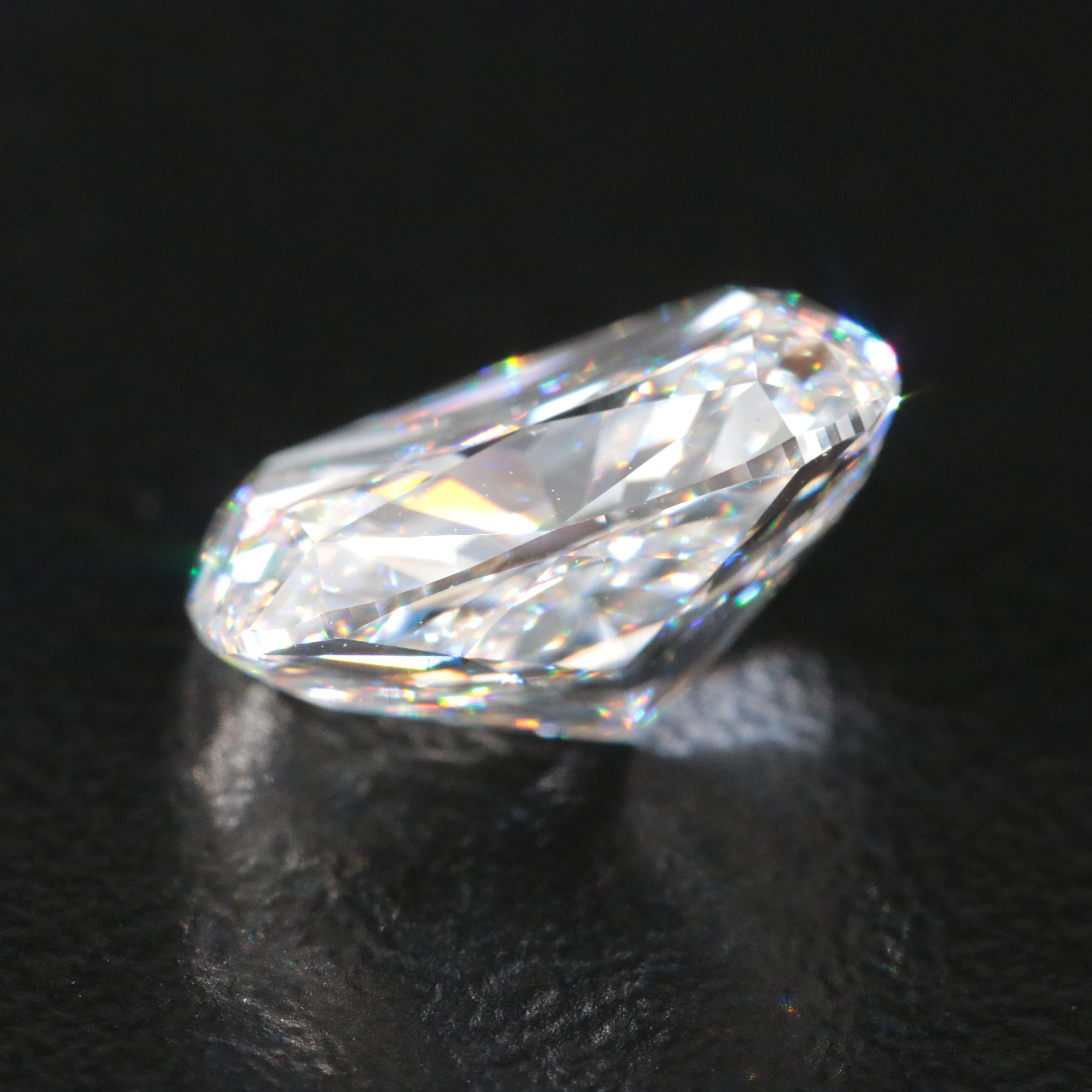 Loose 5.26 CT Lab Grown Diamond with IGI Report