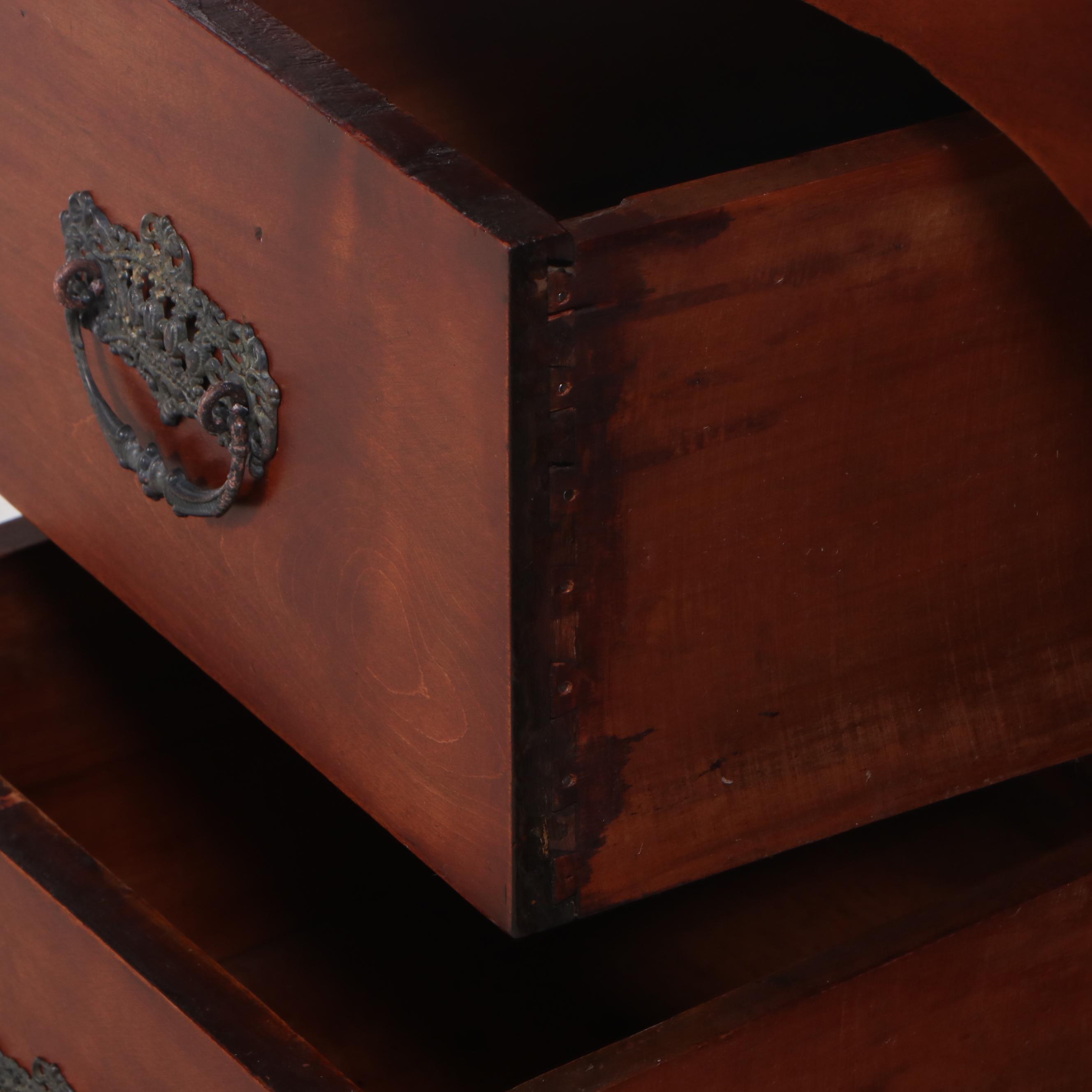 Victorian Style Mahogany Washstand